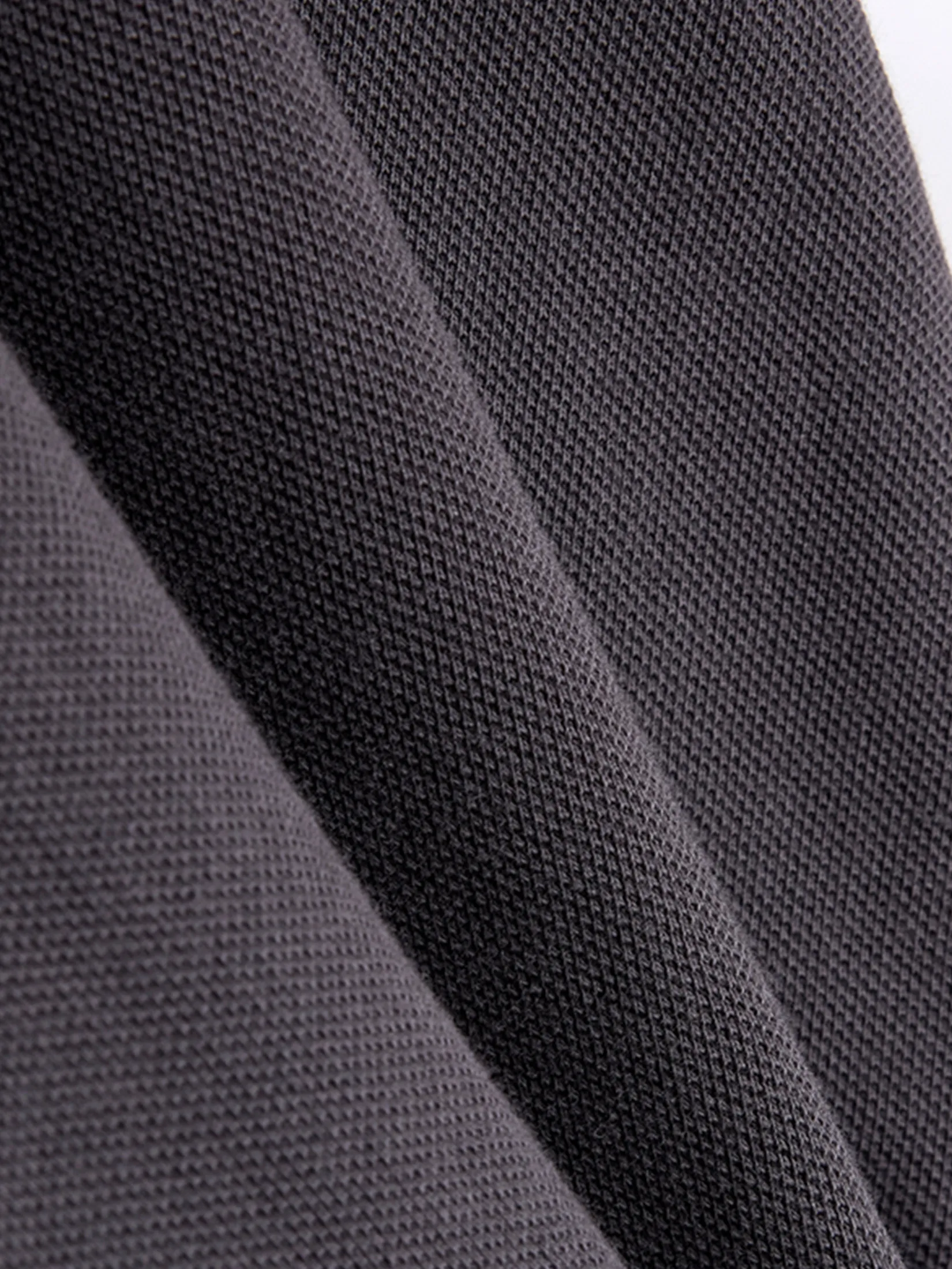 GIORDANO Men s Online Exclusive Pique Polo Shirt (Korea) Carbon Grey GIORDANO Men s Online Exclusive Pique Polo Shirt (Korea) Carbon Grey
