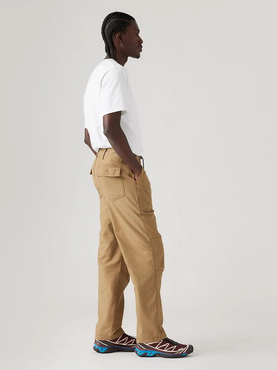 LEVI'S Men's Loose Straight Surplus Pants Ermine Non-Stretch Slub Twill LEVI'S Men's Loose Straight Surplus Pants Ermine Non-Stretch Slub Twill