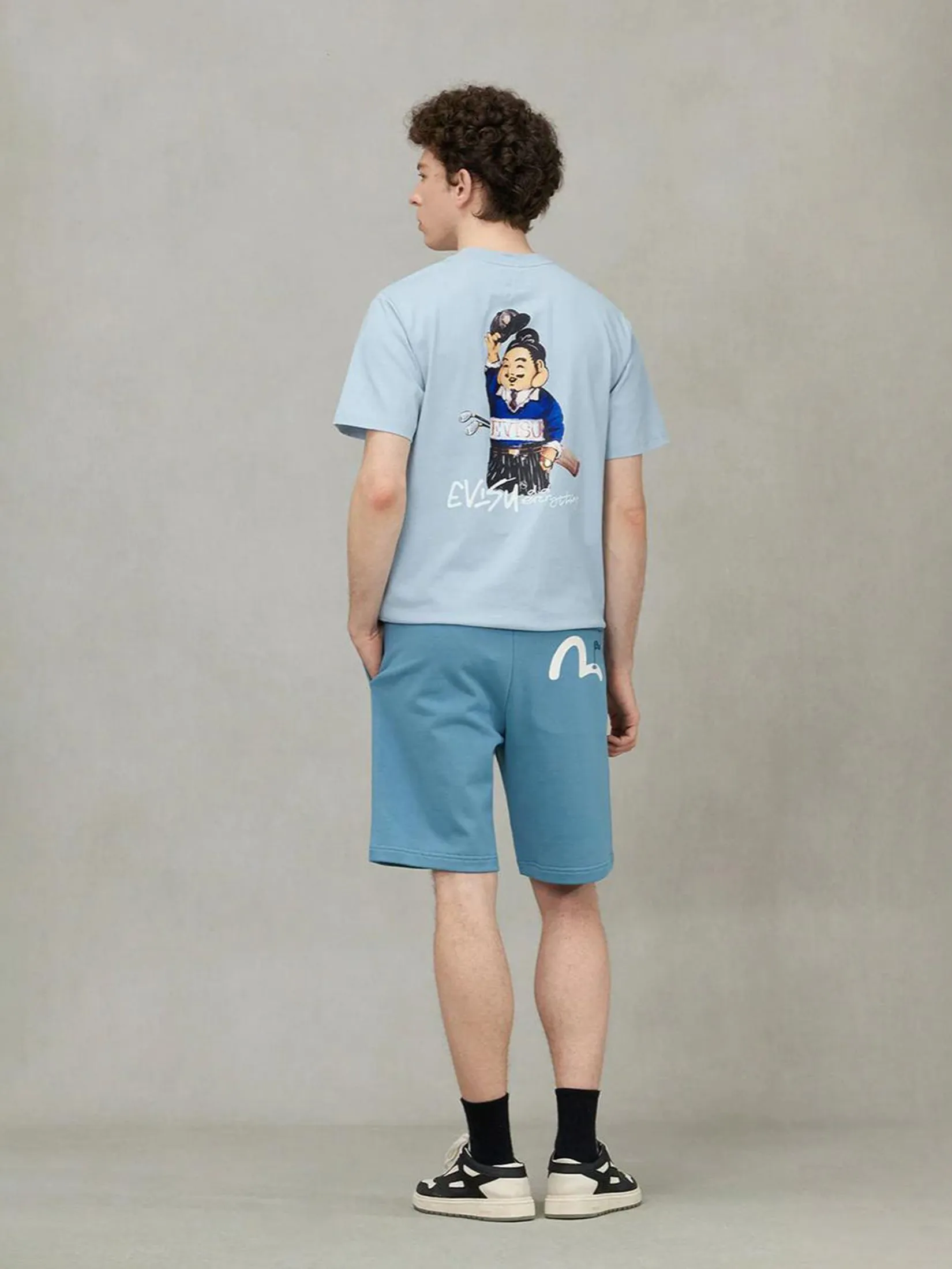 EVISU Men T-Shirt Golf-themed Godhead Print Regular Fit EVISU Men T-Shirt Golf-themed Godhead Print Regular Fit