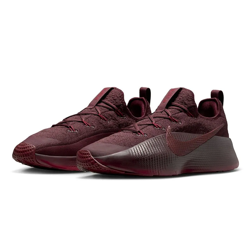 NIKE Men Training Shoes LeBron TR 1 Red - NI083SH275ELTH NIKE Men Training Shoes LeBron TR 1 Red - NI083SH275ELTH