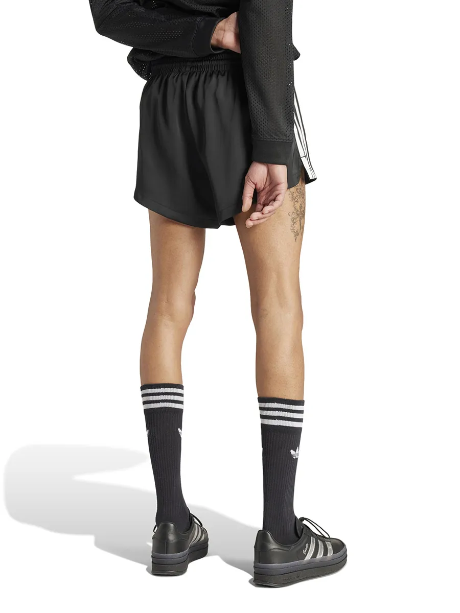 ADIDAS Men Shorts Pride Trefoil IZ4892 Black ADIDAS Men Shorts Pride Trefoil IZ4892 Black