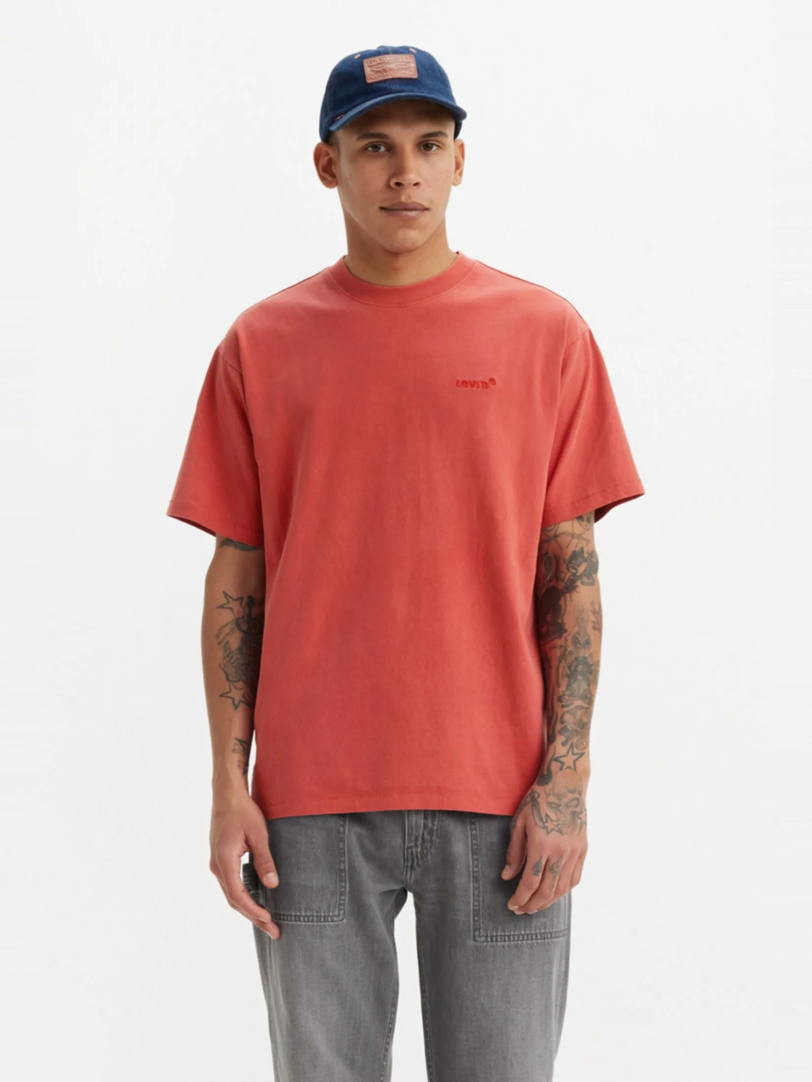 LEVI'S Men's Red Tab Vintage T-Shirt Red LEVI'S Men's Red Tab Vintage T-Shirt Red