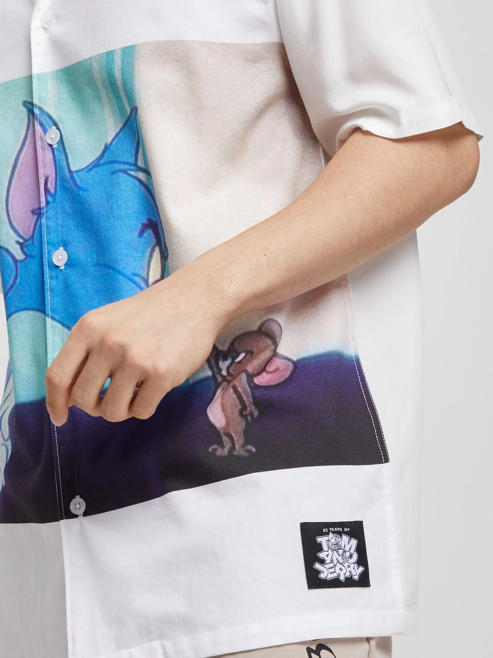 PACIFIC UNION Men Shirt Short Sleeve Oversize Tom and Jerry White