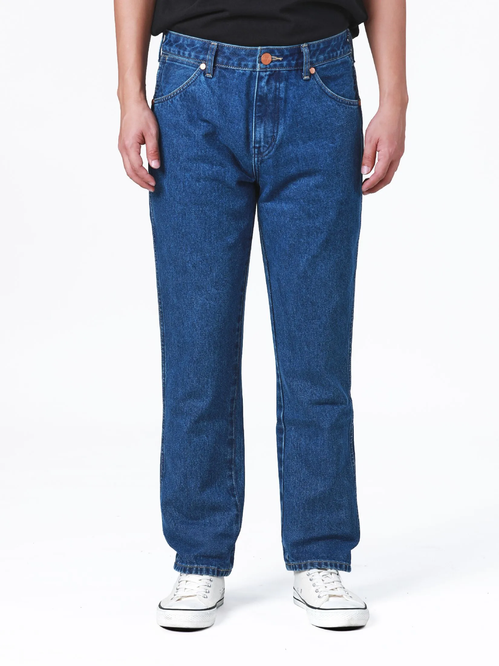 WRANGLER Men's Jeans Mid Greensboro Fit Mid Indigo WRANGLER Men's Jeans Mid Greensboro Fit Mid Indigo