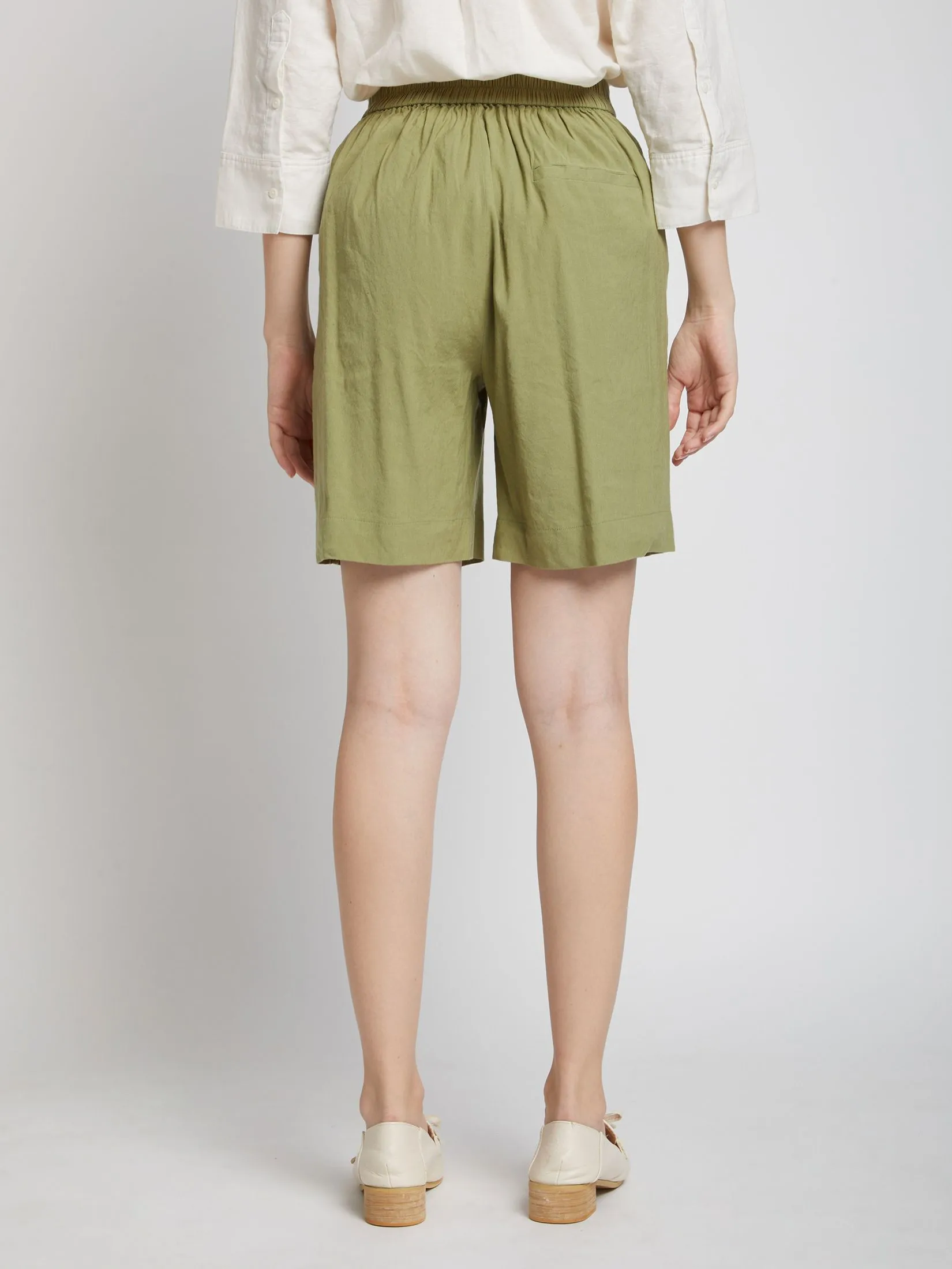 ALUMNUS Women Shorts ALUMNUS Women Shorts