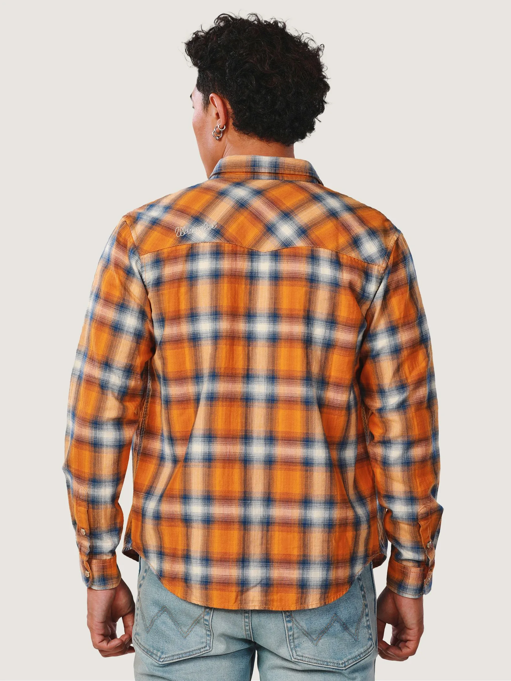WRANGLER Men's Shirt Long Sleeve Everyday with Wrangler Collection Slim Fit Yellow WRANGLER Men's Shirt Long Sleeve Everyday with Wrangler Collection Slim Fit Yellow