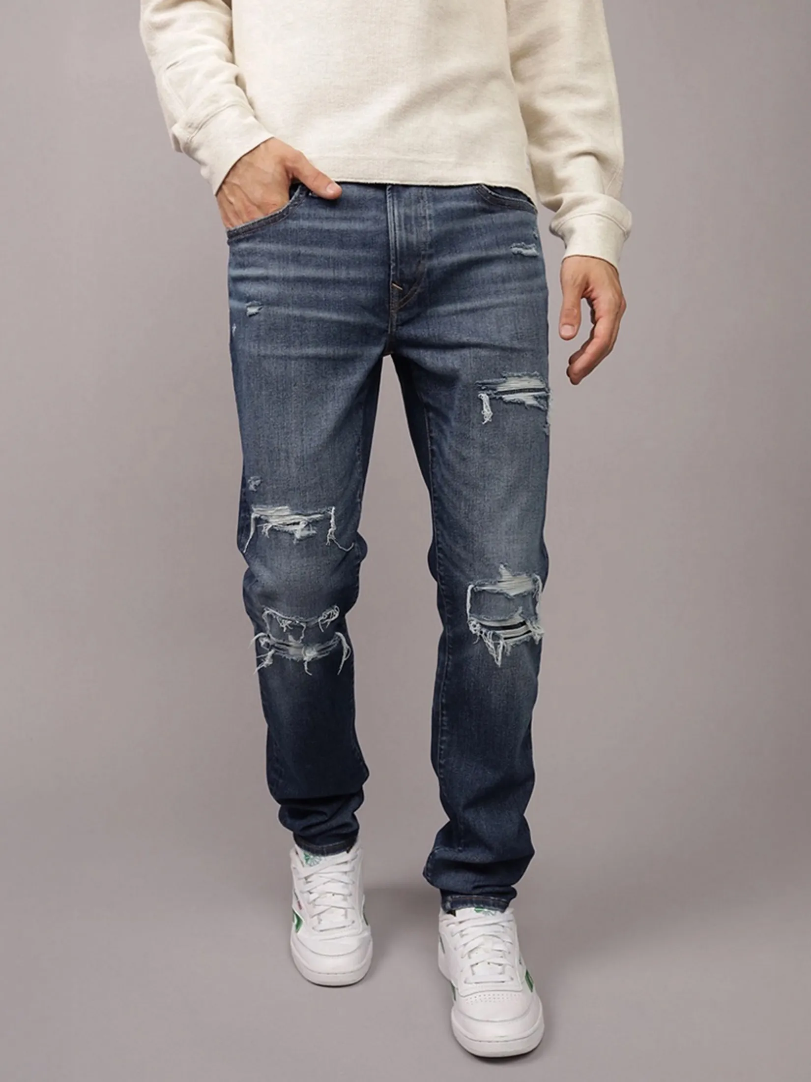 American Eagle MEN INTL EXCLUSIVE MEDIUM W/ DESTROY SLIM 919 DESTROYED MEDIUM WASH