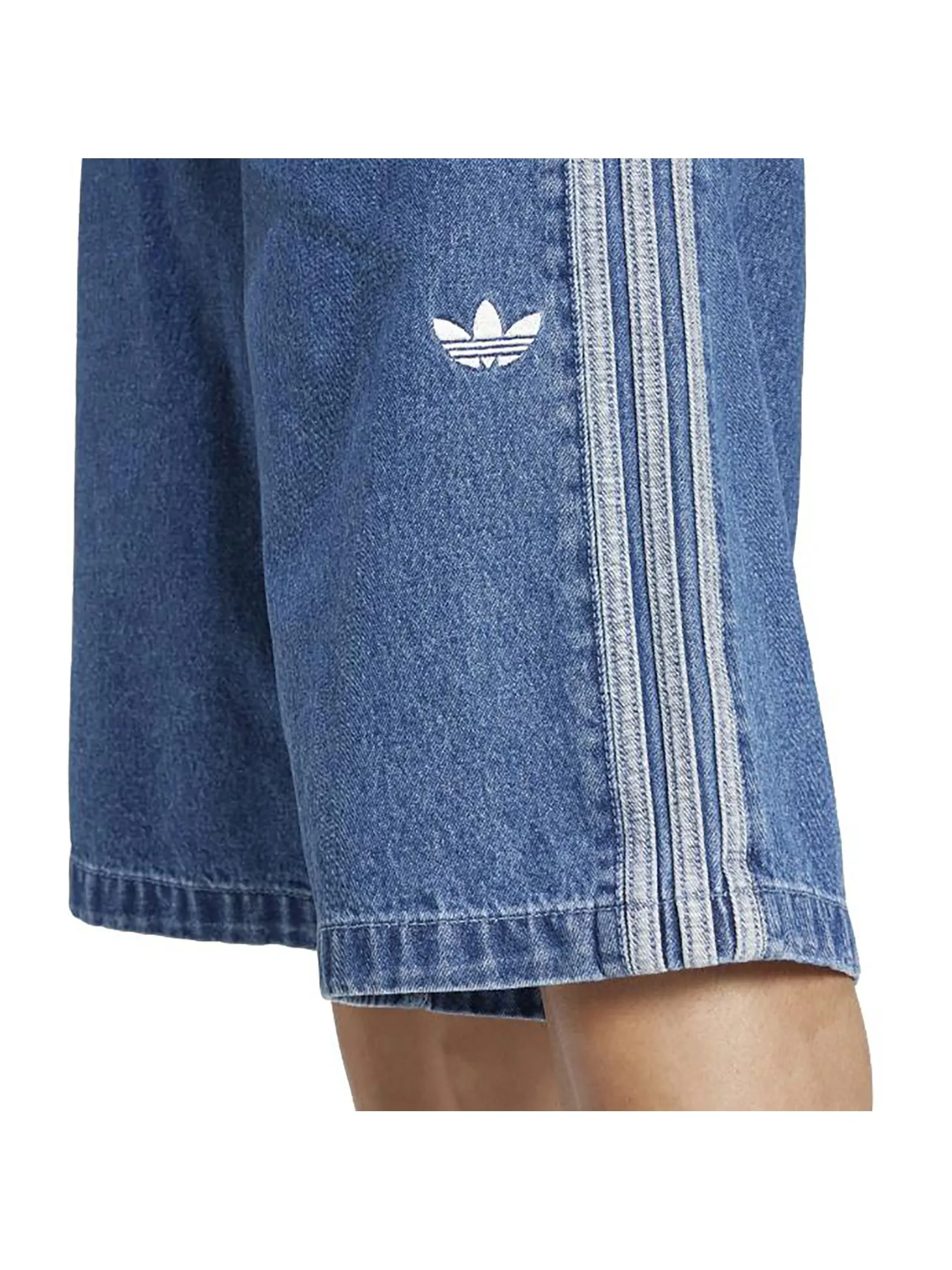 ADIDAS Men Shorts Adicolor Denim Firebird Medium Blue Denim ADIDAS Men Shorts Adicolor Denim Firebird Medium Blue Denim