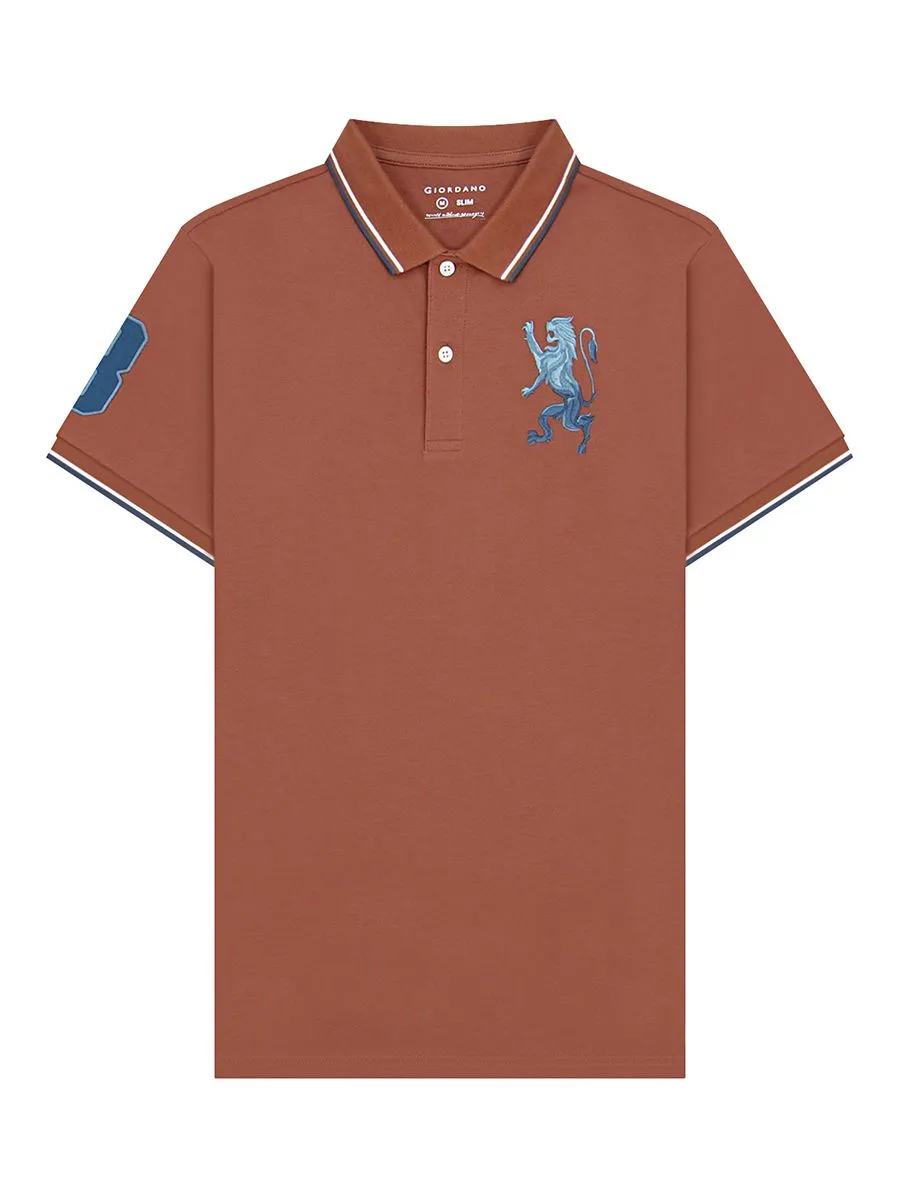 GIORDANO Men's Lycra Pique Embroidery Polo (3D Lion)  Coconut Shell brown GIORDANO Men's Lycra Pique Embroidery Polo (3D Lion)  Coconut Shell brown