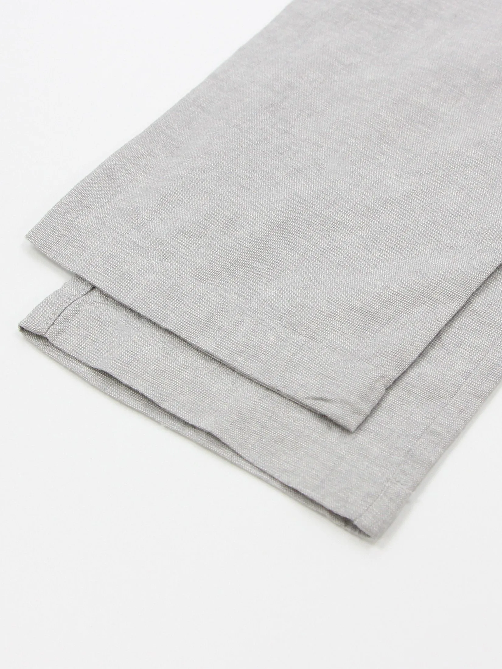 GIORDANO Men's Slim Taper Linen Khaki Pants Grey x White GIORDANO Men's Slim Taper Linen Khaki Pants Grey x White