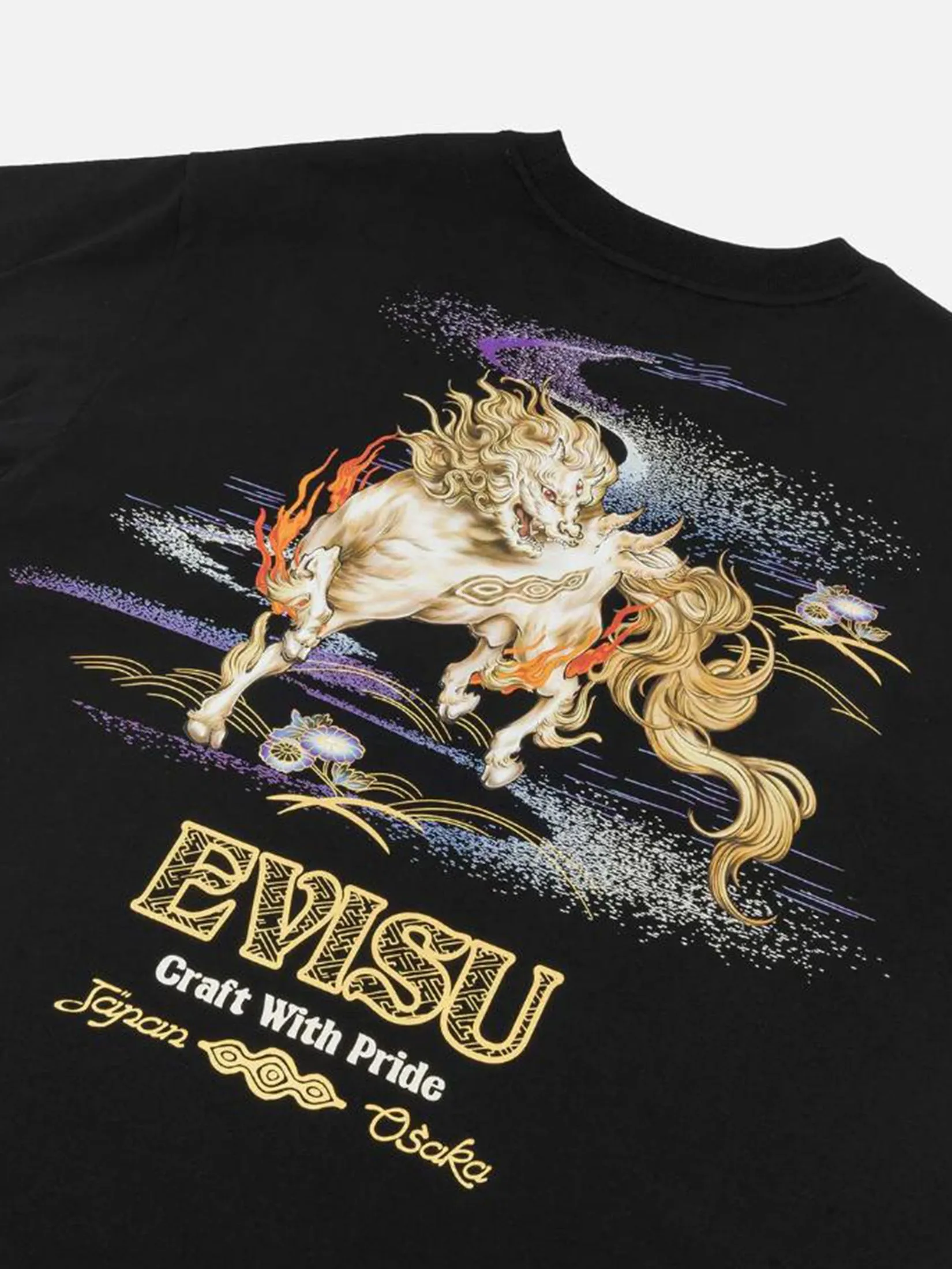 EVISU Men T-Shirt Hakutaku Print Relax Fit Black EVISU Men T-Shirt Hakutaku Print Relax Fit Black