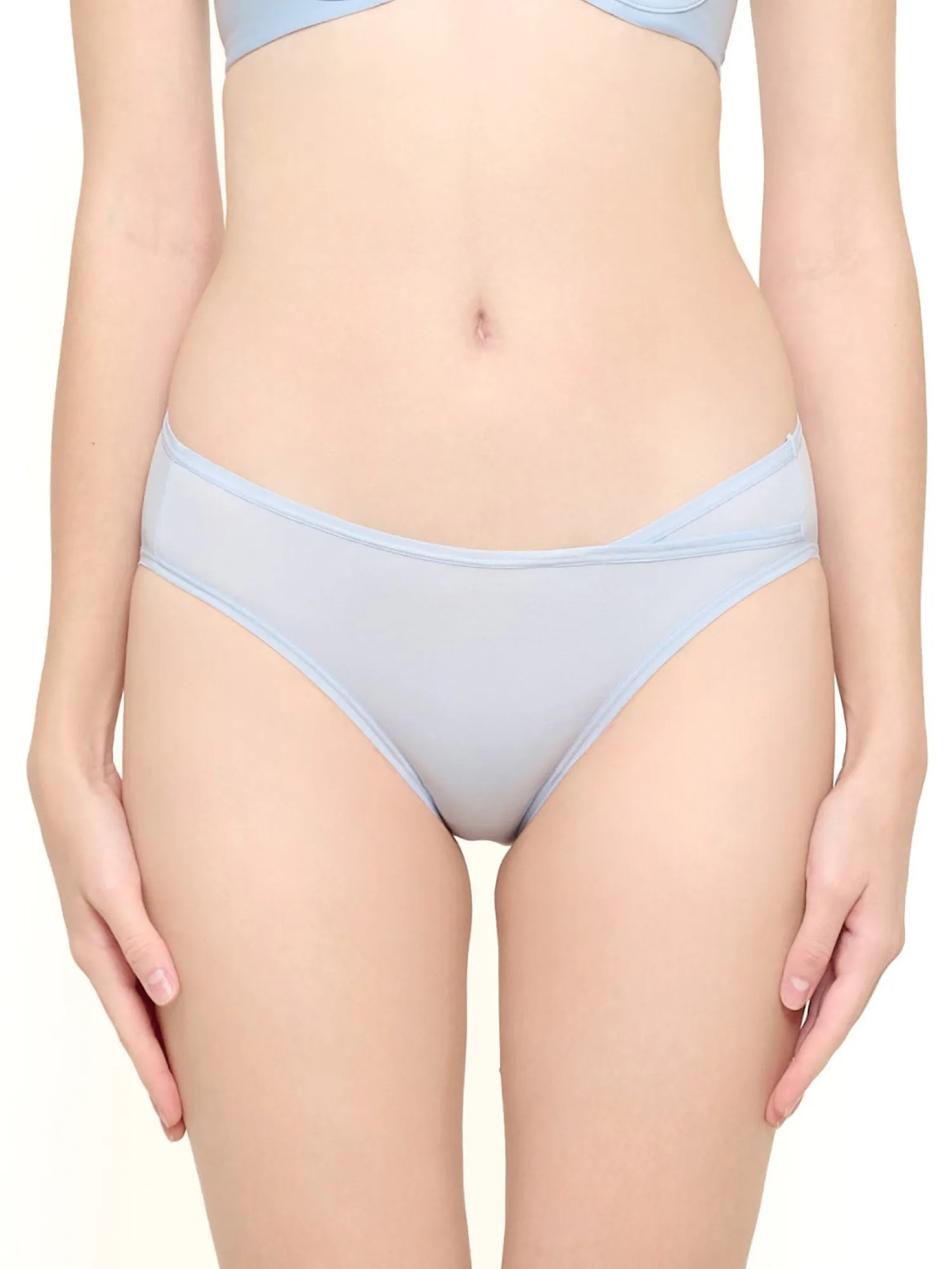 WACOAL Women Cool Innovation Bikini Panty Saxe WACOAL Women Cool Innovation Bikini Panty Saxe