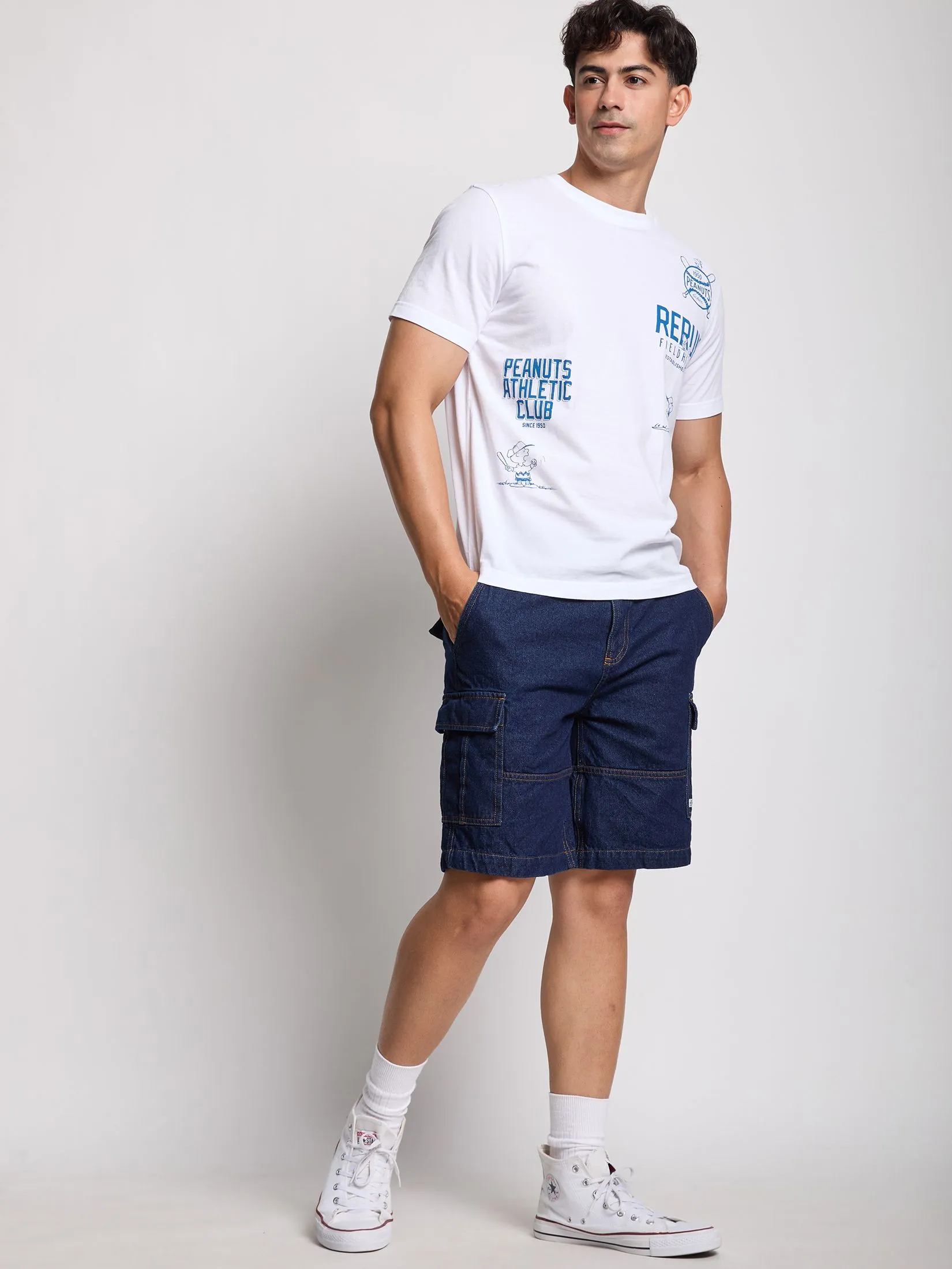 DEFRY 01 Men T-Shirt Short Sleeves Snoopy 2505FTSM044 White DEFRY 01 Men T-Shirt Short Sleeves Snoopy 2505FTSM044 White