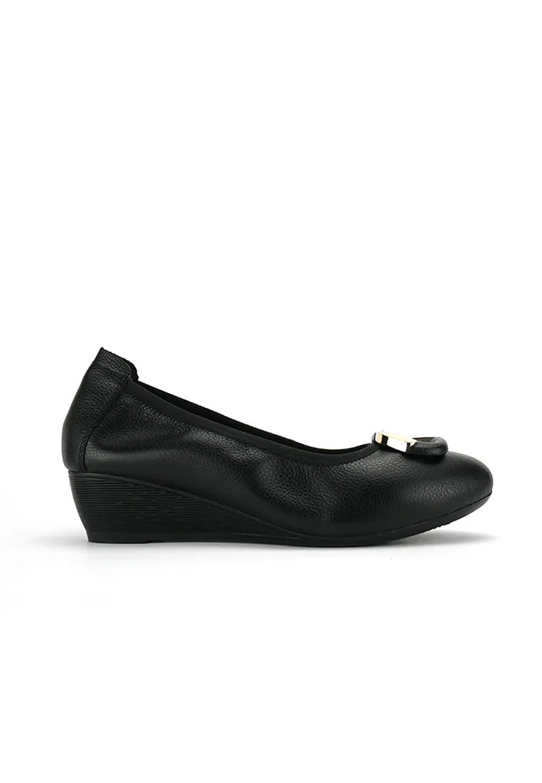 ST.JAMES Black Wedges Lily ST.JAMES Black Wedges Lily