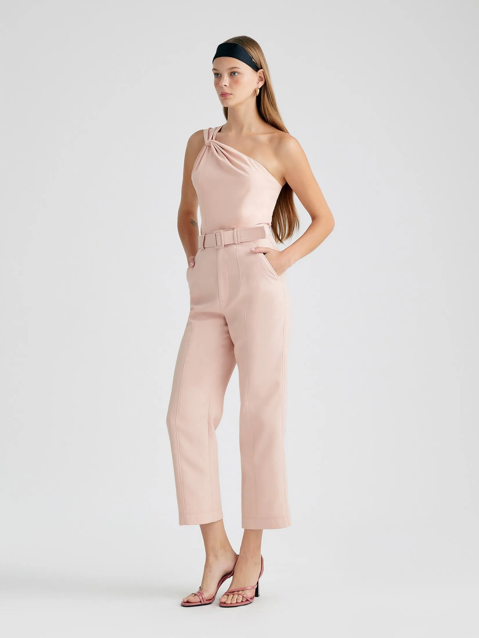 ASV (AW24)Cyra Belt Tapered Women Pants Beige ASV (AW24)Cyra Belt Tapered Women Pants Beige