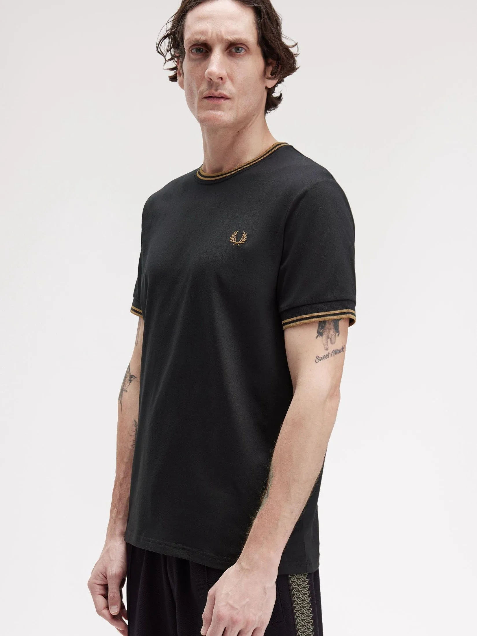 Fred Perry Men TWIN TIPPED T-SHIRT Black Fred Perry Men TWIN TIPPED T-SHIRT Black