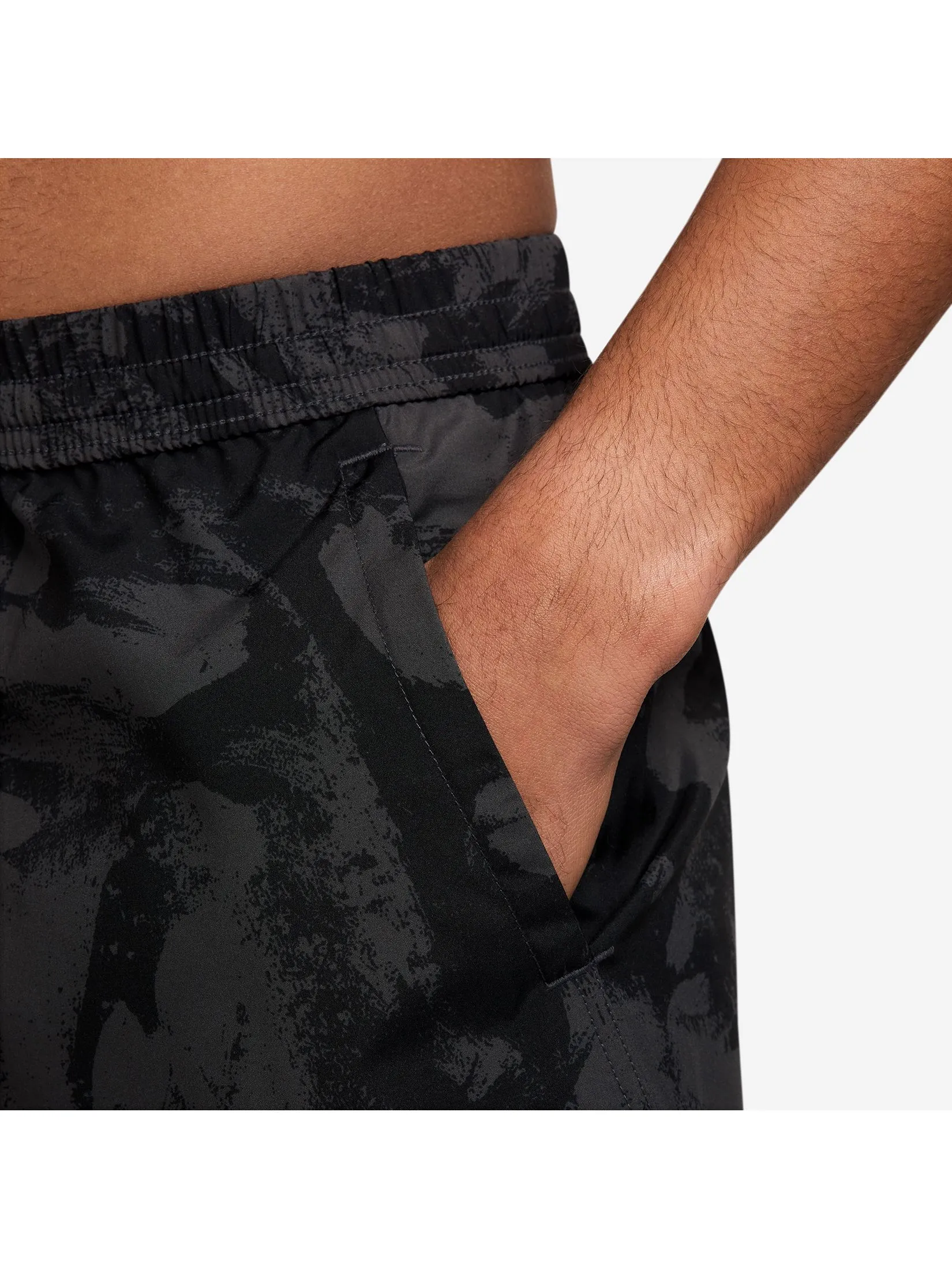 NIKE Men Shorts Form Dri-Fit 7" HV0432-060 Anthracite/White NIKE Men Shorts Form Dri-Fit 7" HV0432-060 Anthracite/White