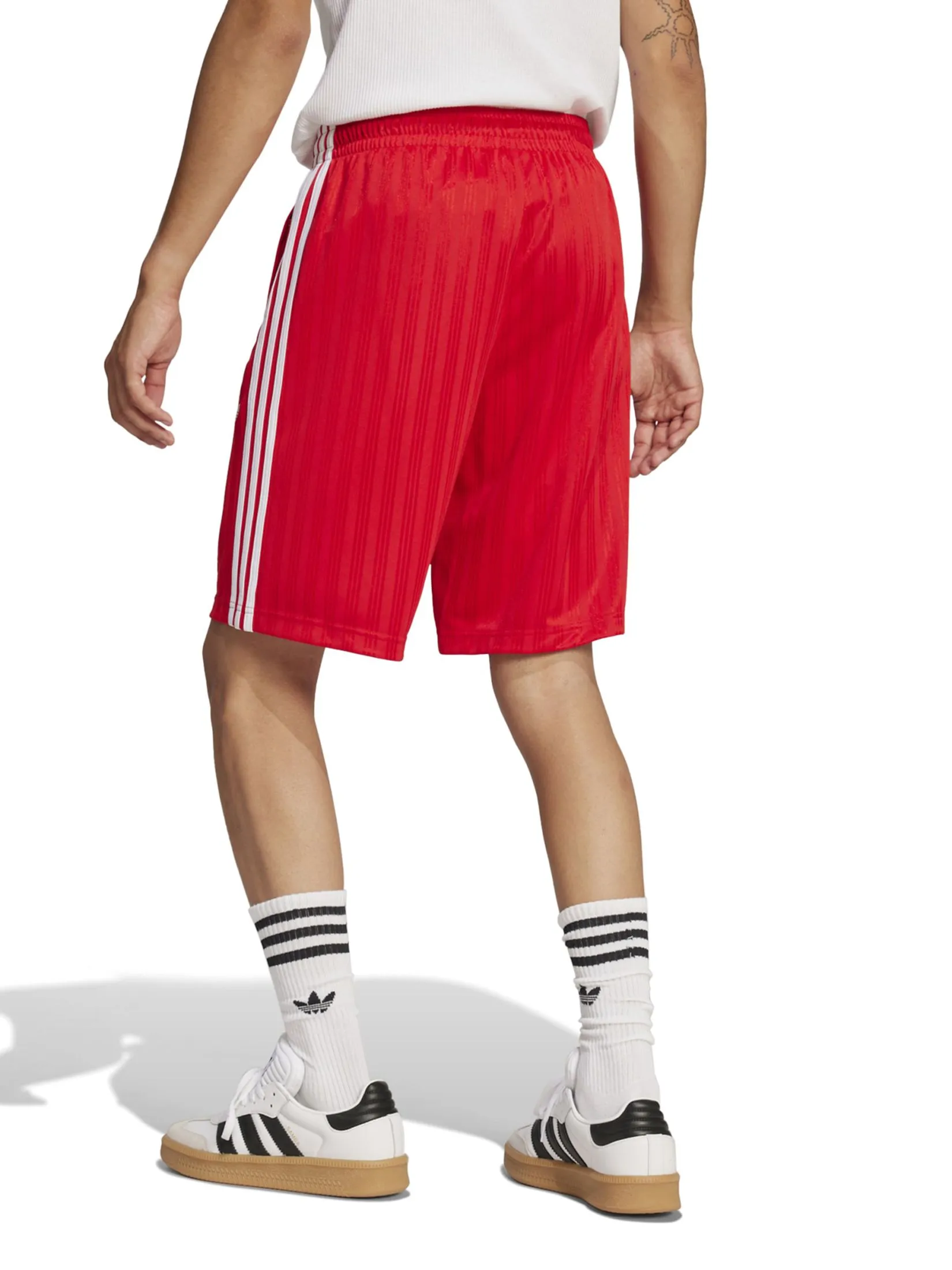ADIDAS Men Shorts Adicolor Better Scarlet ADIDAS Men Shorts Adicolor Better Scarlet