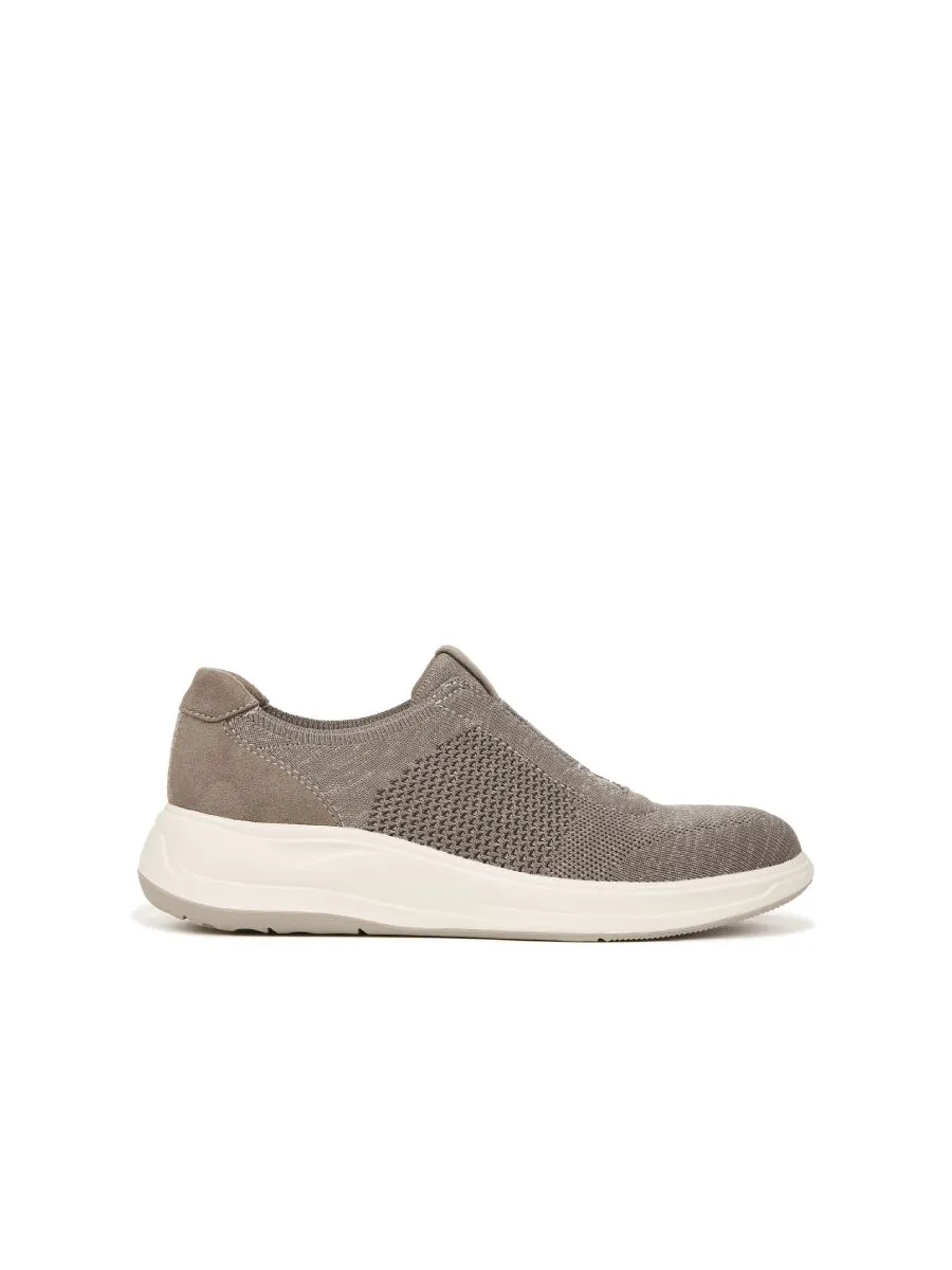 NATURALIZER Women's Sneakers Shoe 'Trophy' - Brown NATURALIZER Women's Sneakers Shoe 'Trophy' - Brown