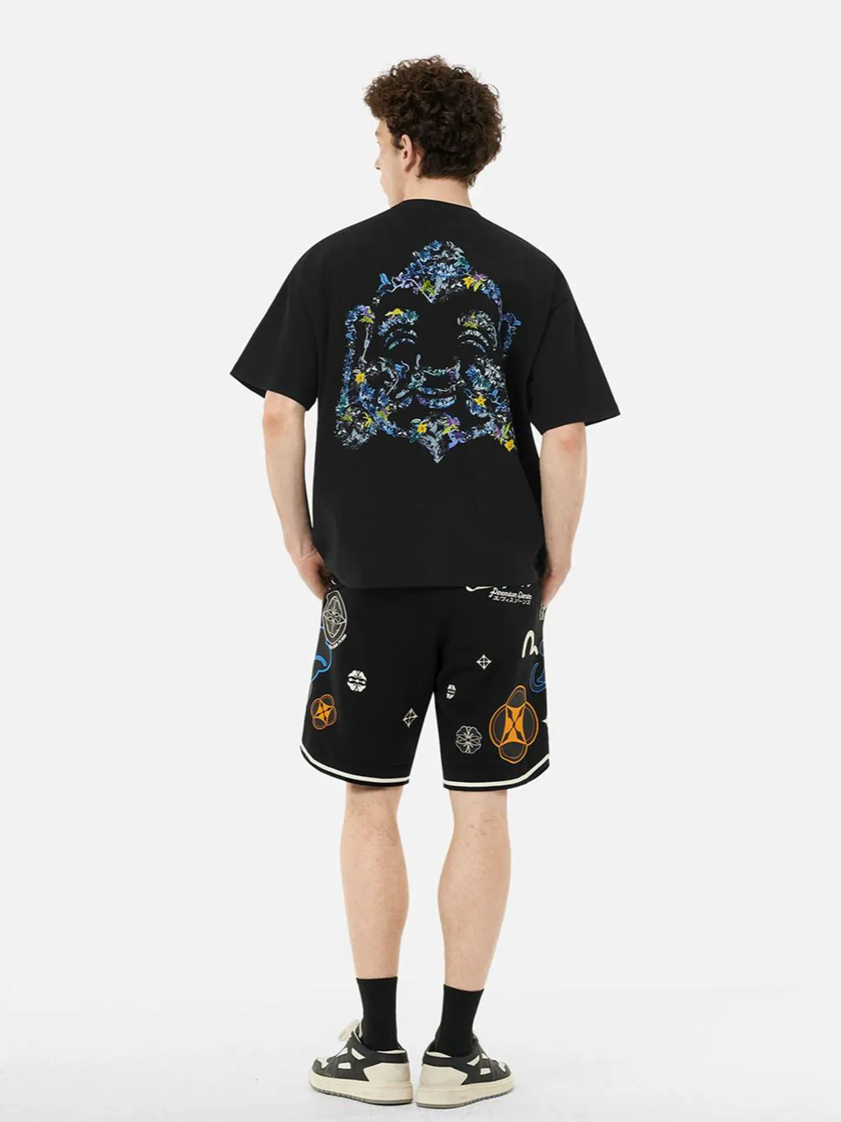 EVISU Men T-Shirt Floral Godhead Print Loose Fit Black EVISU Men T-Shirt Floral Godhead Print Loose Fit Black