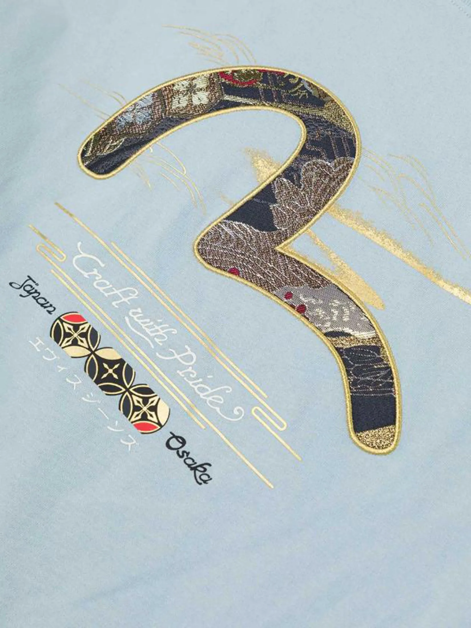 EVISU Men T-shirt Brocade Seagull Applique Regular Fit EVISU Men T-shirt Brocade Seagull Applique Regular Fit