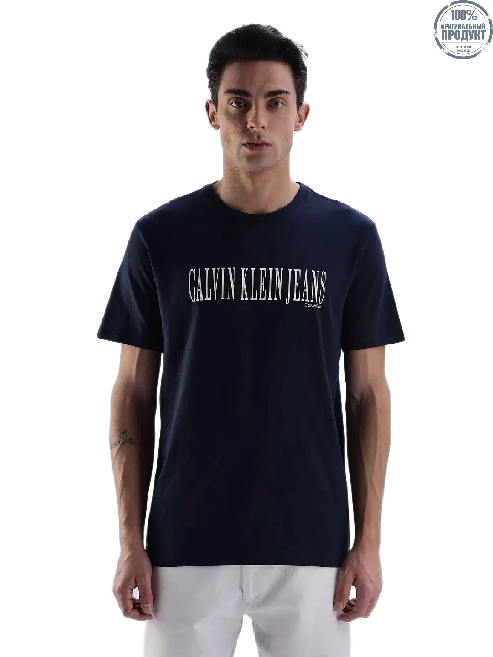 CALVIN KLEIN Men's Regular Fit Graphic Classic T-Shirt Navy Blue CALVIN KLEIN Men's Regular Fit Graphic Classic T-Shirt Navy Blue