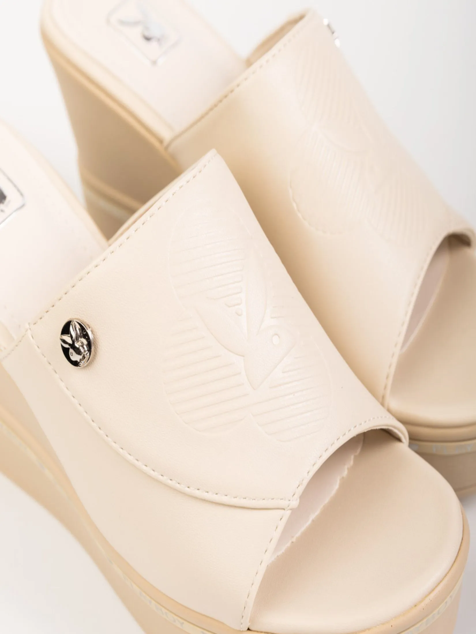 PLAYBOY Women High heels Cream(WH) PLAYBOY Women High heels Cream(WH)
