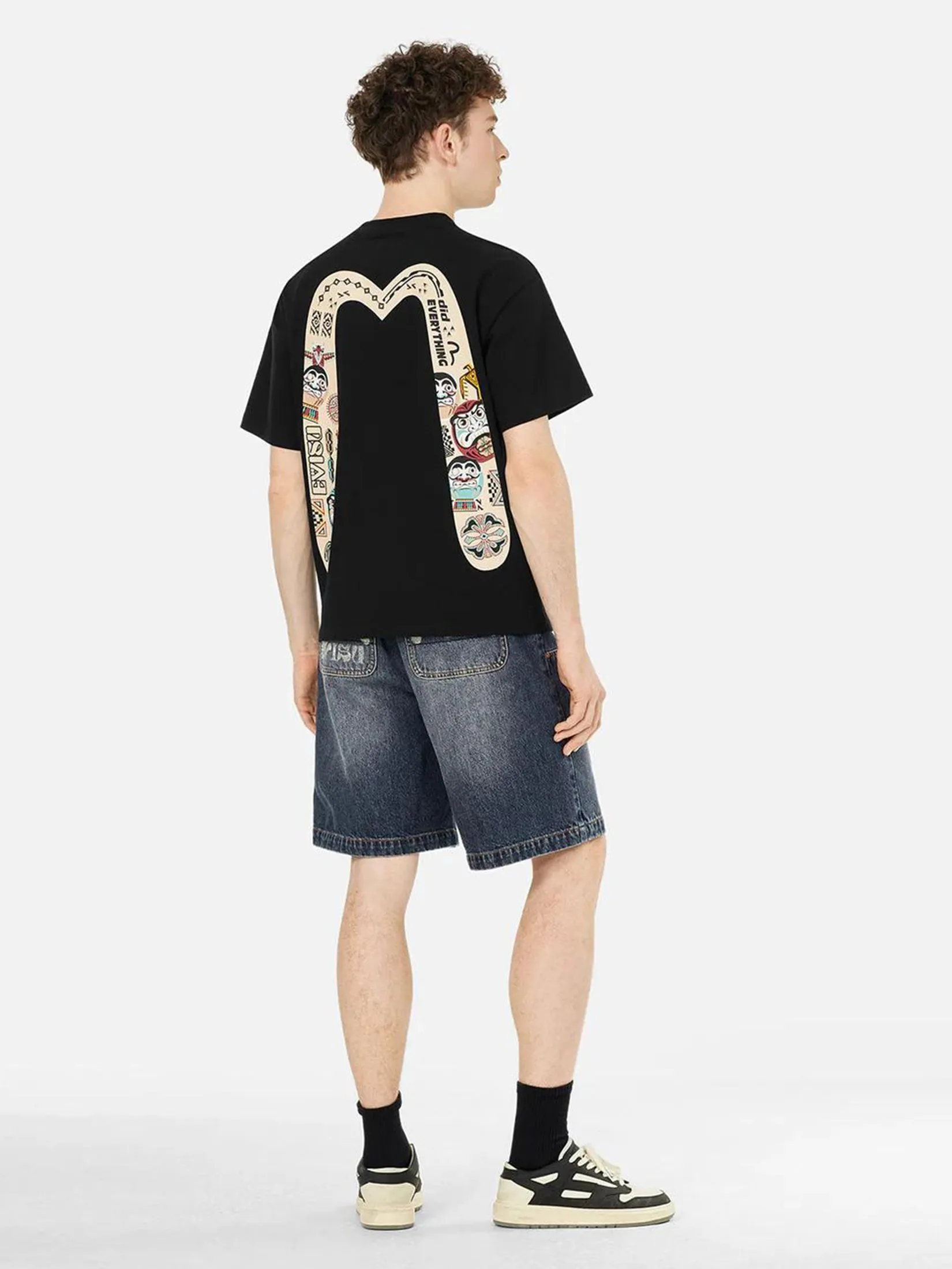 EVISU Men T-Shirt Slogan and Totem Daicock Print Relax Fit Black EVISU Men T-Shirt Slogan and Totem Daicock Print Relax Fit Black