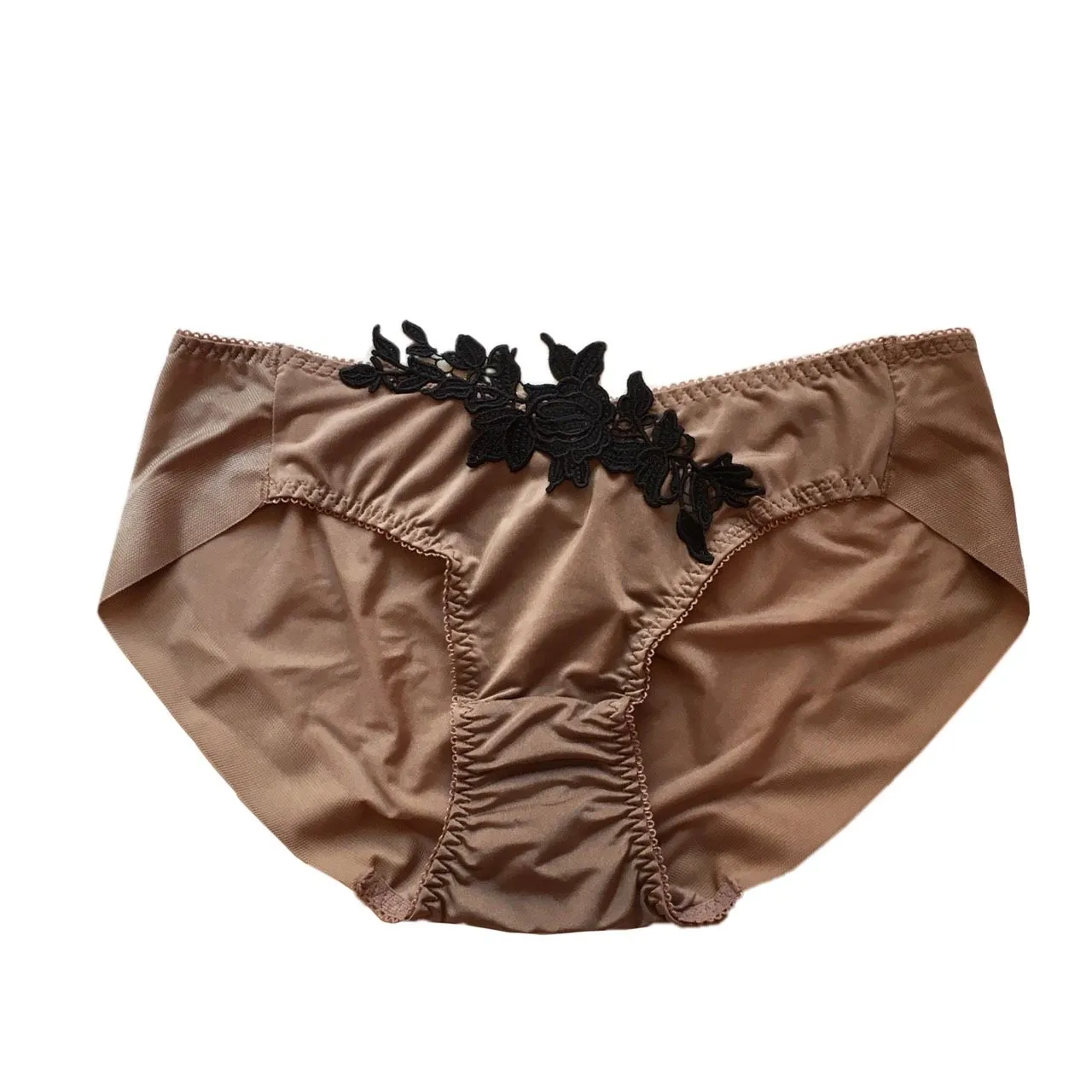 SKINN INTIMATE Cocao Color Low Waist Panty (Made in Korea) SKINN INTIMATE Cocao Color Low Waist Panty (Made in Korea)