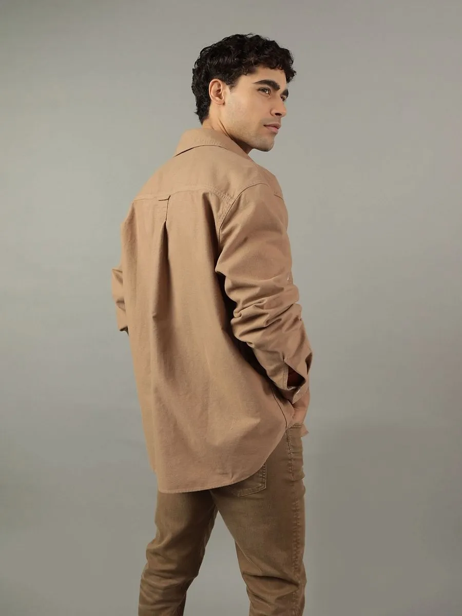 American Eagle MEN OVERSIZED CSC PC DYE OXFORD SHIRT 273 VINTAGE KHAKI American Eagle MEN OVERSIZED CSC PC DYE OXFORD SHIRT 273 VINTAGE KHAKI