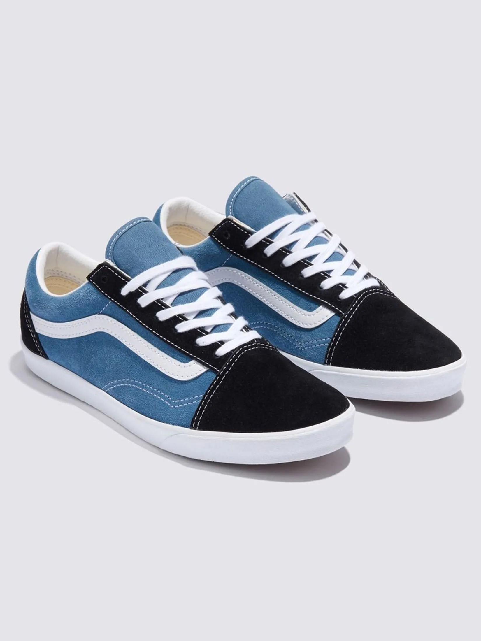 VANS Unisex Sneakers Old Skool Lowpro / Navy VANS Unisex Sneakers Old Skool Lowpro / Navy