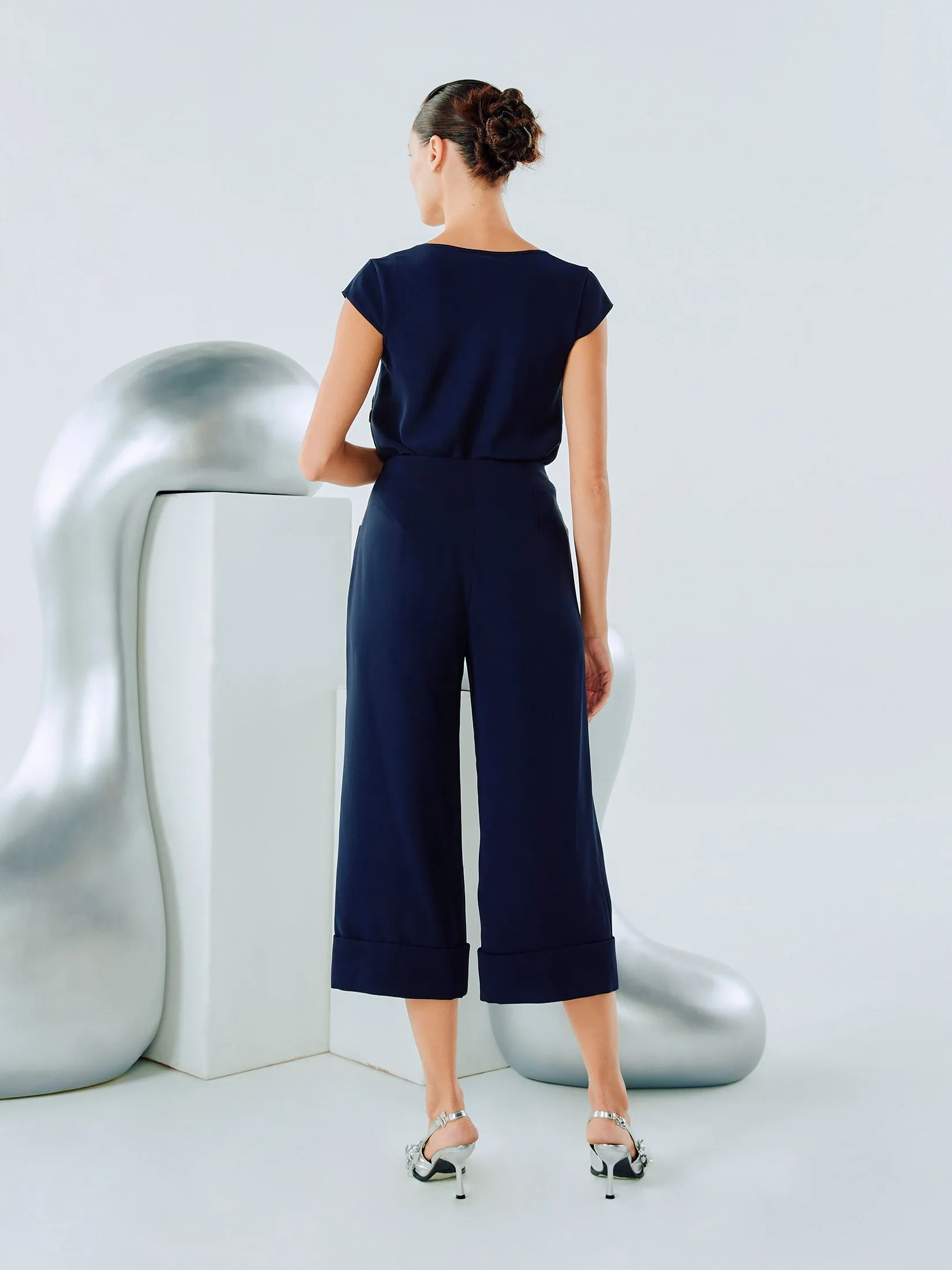 Shaka Woman Pants  Culottes Trousers Navy Shaka Woman Pants  Culottes Trousers Navy