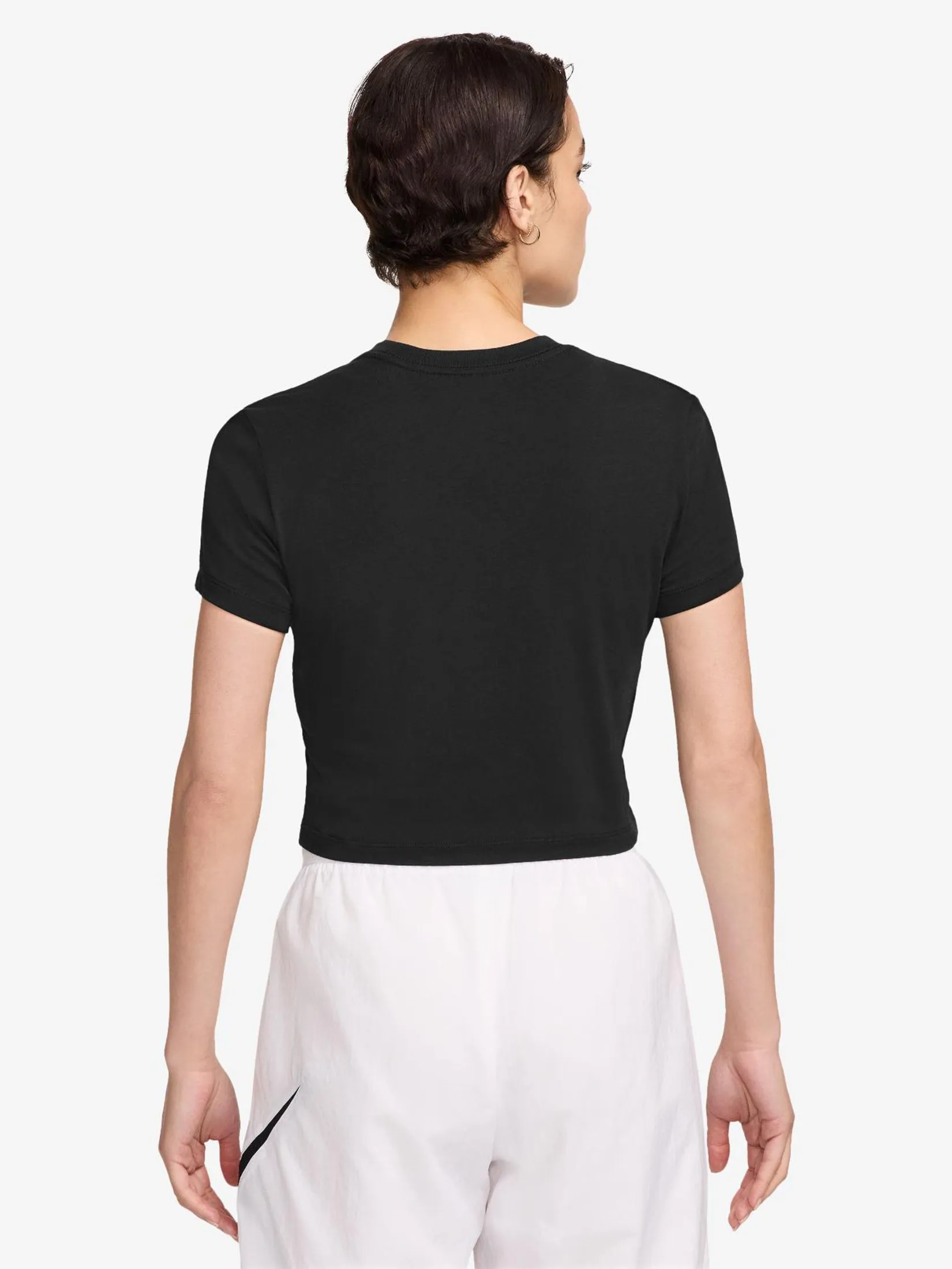 NIKE Women Tee NSW Chill Knit Vday Cropped NIKE Women Tee NSW Chill Knit Vday Cropped