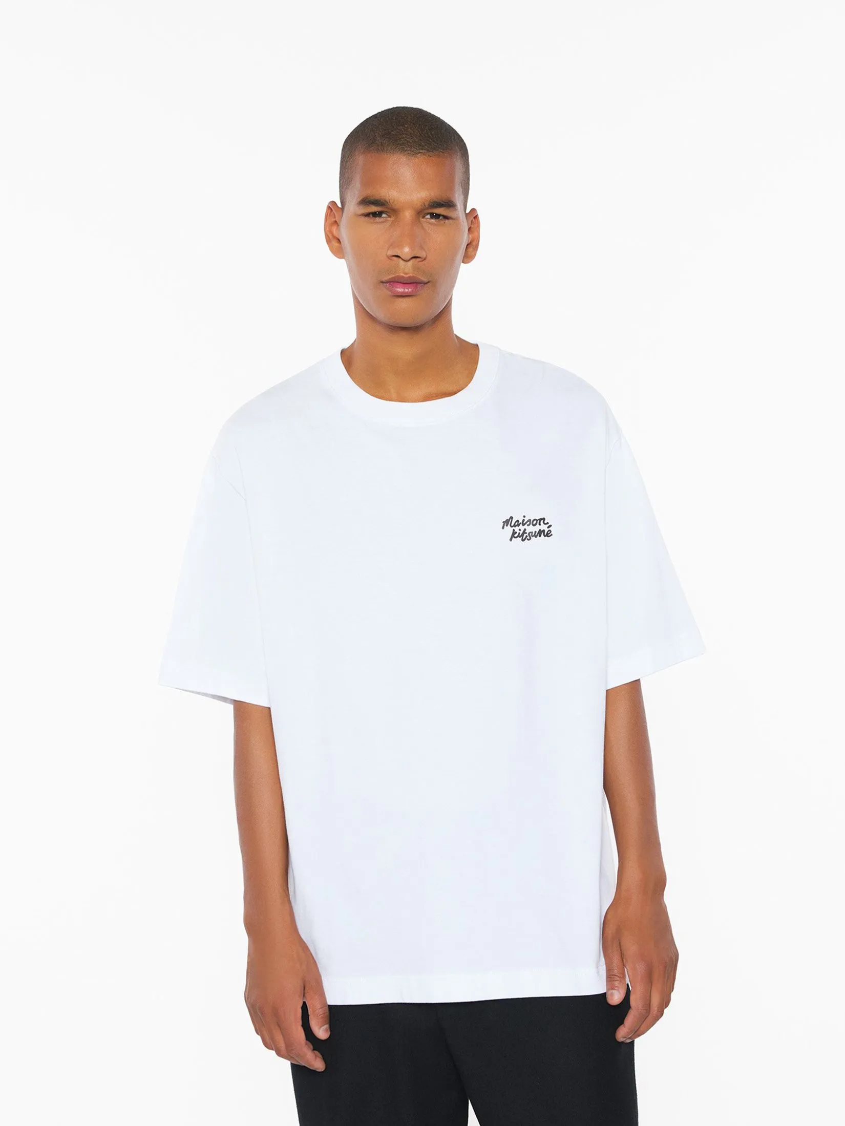 MAISON KITSUNE Men Tee-Shirt Maison Kitsune Handwriting Oversize MAISON KITSUNE Men Tee-Shirt Maison Kitsune Handwriting Oversize