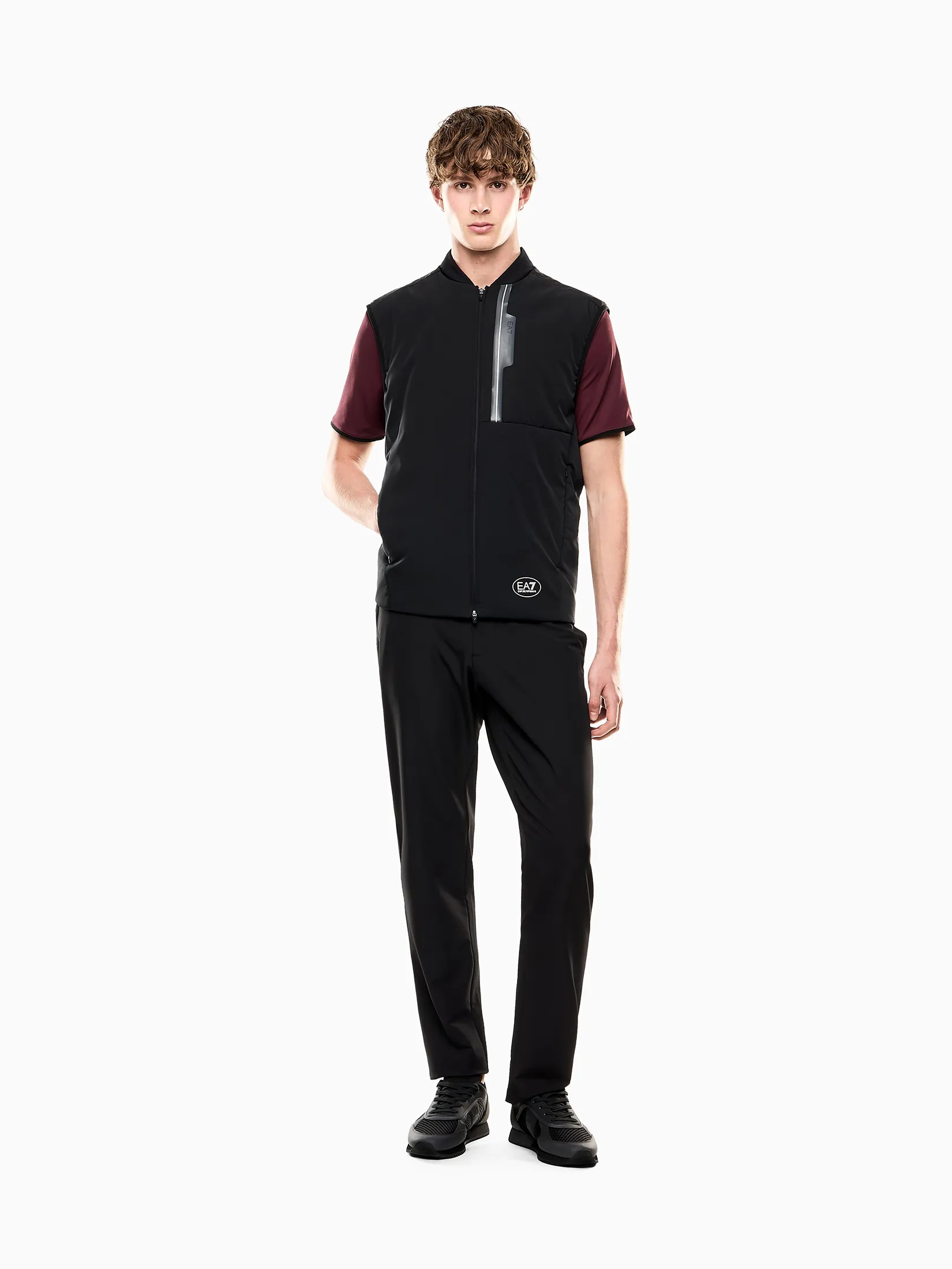 EA7 Men Vest FW25 UC001 Black EA7 Men Vest FW25 UC001 Black
