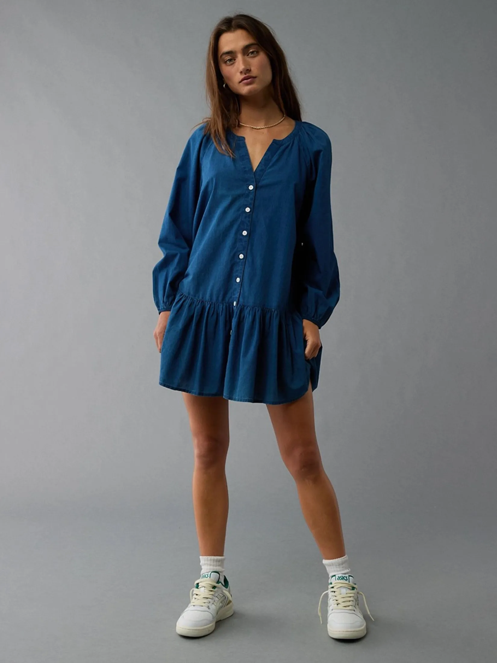 American Eagle WOMEN DROP WAIST MINI 936 MEDIUM WASH American Eagle WOMEN DROP WAIST MINI 936 MEDIUM WASH