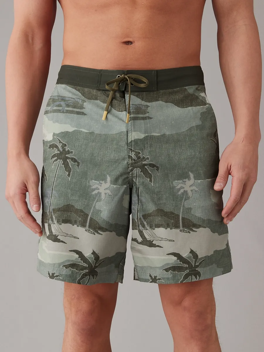 American Eagle MEN 7715 8 INCH CARSON STRETCH BOARDSHORT WITH CONTRAST 329 CAMO GREEN American Eagle MEN 7715 8 INCH CARSON STRETCH BOARDSHORT WITH CONTRAST 329 CAMO GREEN