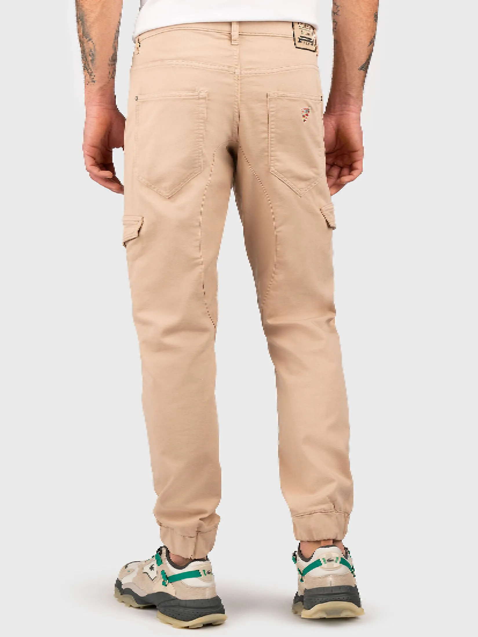 GUESS Guess Jeans Men's Trousers  M5RB54WGXY1 - Beige