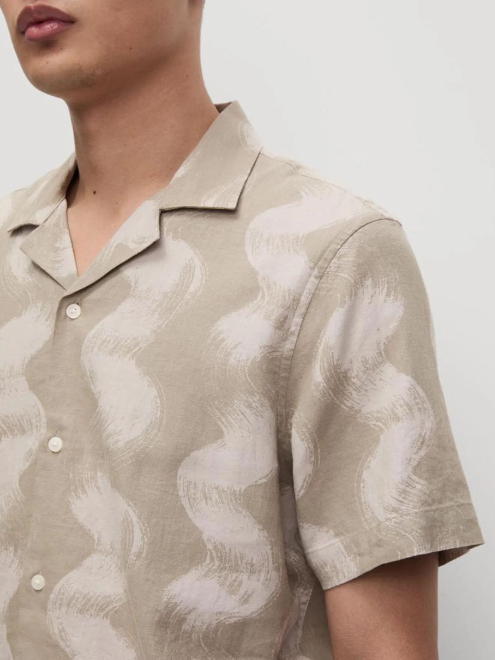 MARKS & SPENCER Men Shirt Linen Rich Cuban Collar Wave Print MARKS & SPENCER Men Shirt Linen Rich Cuban Collar Wave Print