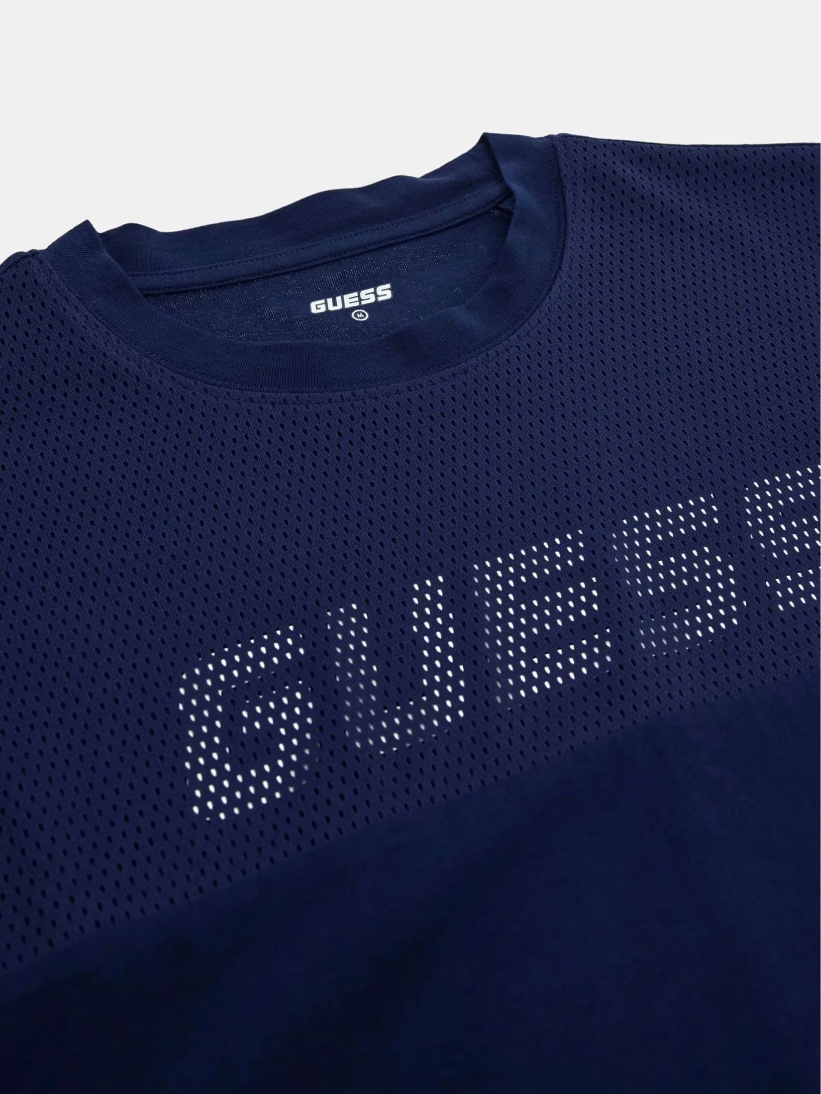 GUESS GUESS MEN Oversized Logo  T-Shirt  Z5GI11I3Z14  -  Navy GUESS GUESS MEN Oversized Logo  T-Shirt  Z5GI11I3Z14  -  Navy