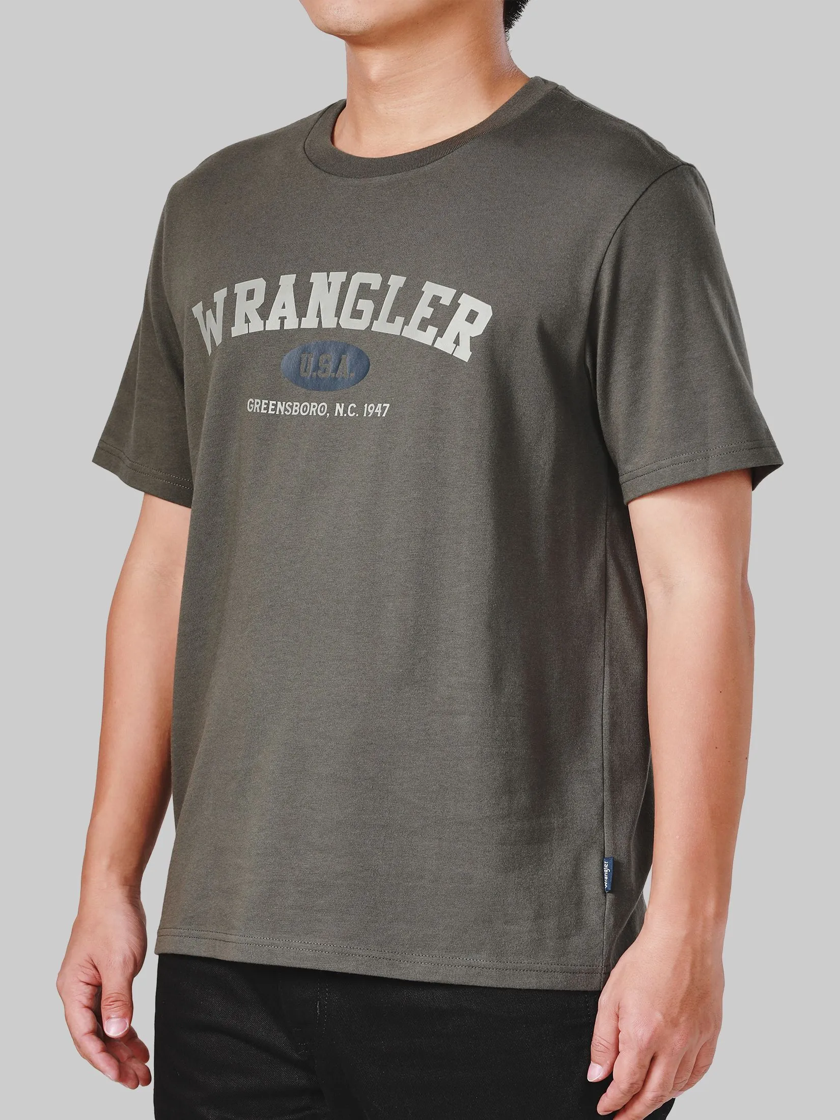 WRANGLER Men's Tee Short Sleeve Regular Fit Olive Green WRANGLER Men's Tee Short Sleeve Regular Fit Olive Green