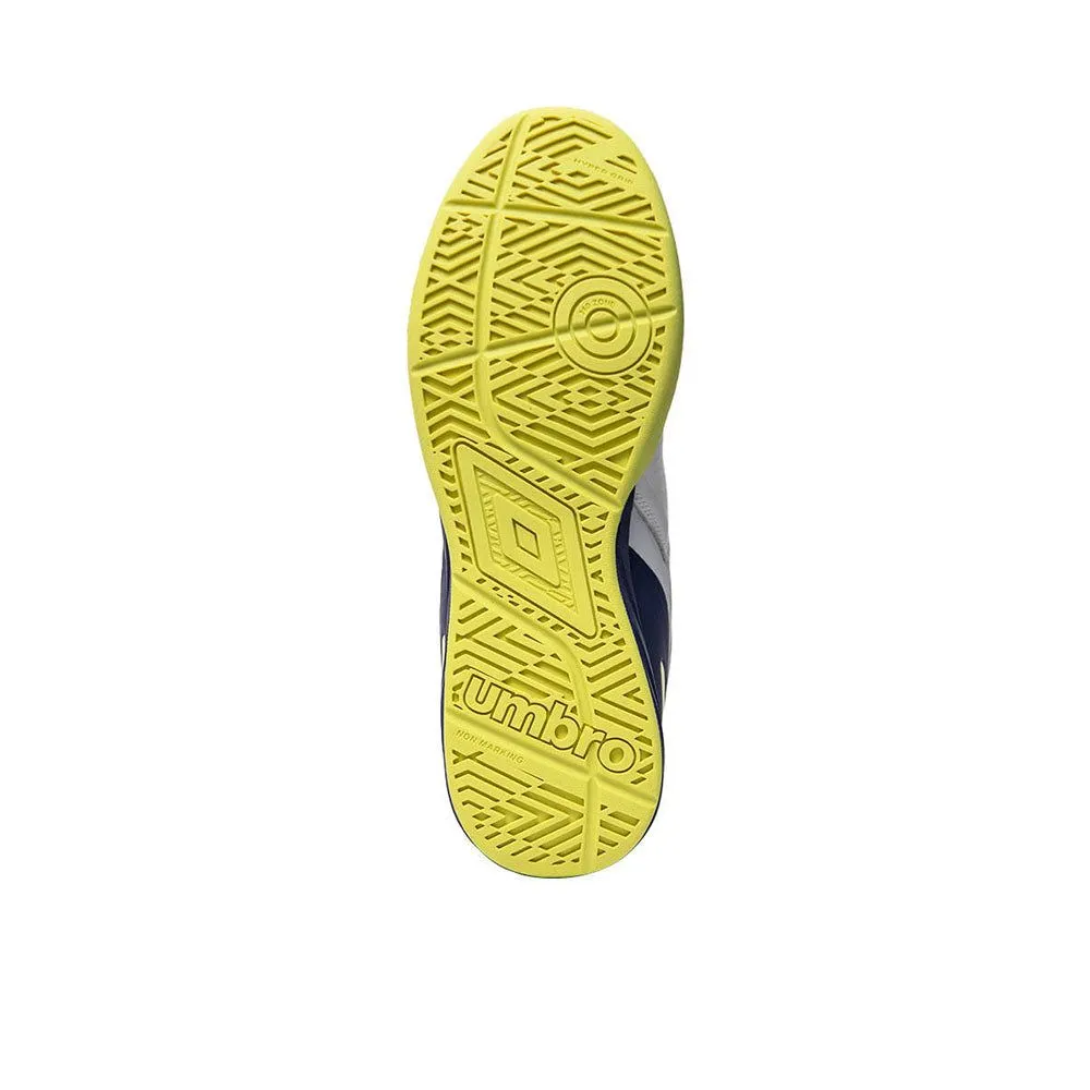 UMBRO Men Futsal Shoes Chaleira III Pro White - UM126SH151EGTH UMBRO Men Futsal Shoes Chaleira III Pro White - UM126SH151EGTH