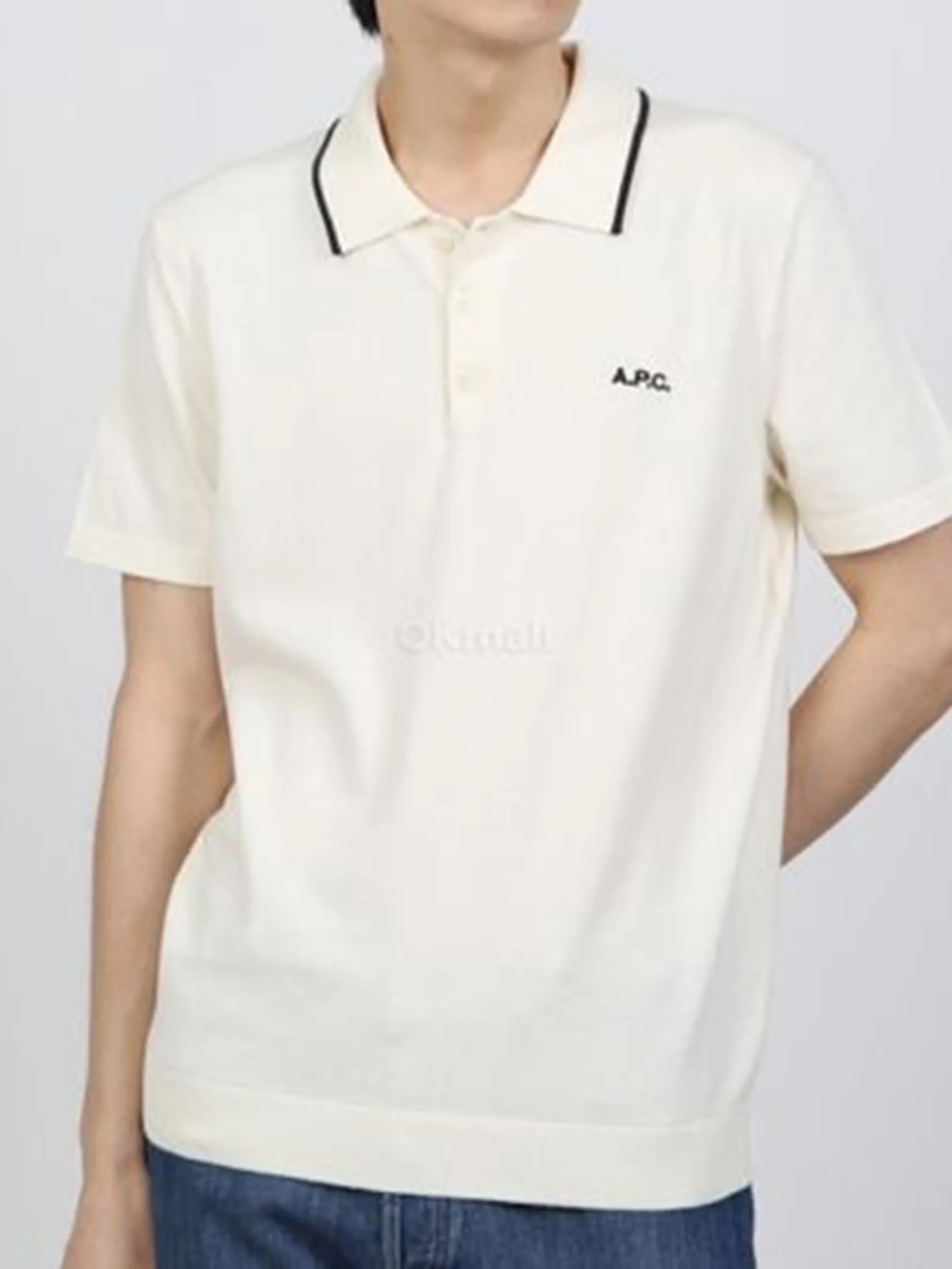 A.P.C. Men Polo Womenynn SS25 Blanc Casse / Noir A.P.C. Men Polo Womenynn SS25 Blanc Casse / Noir