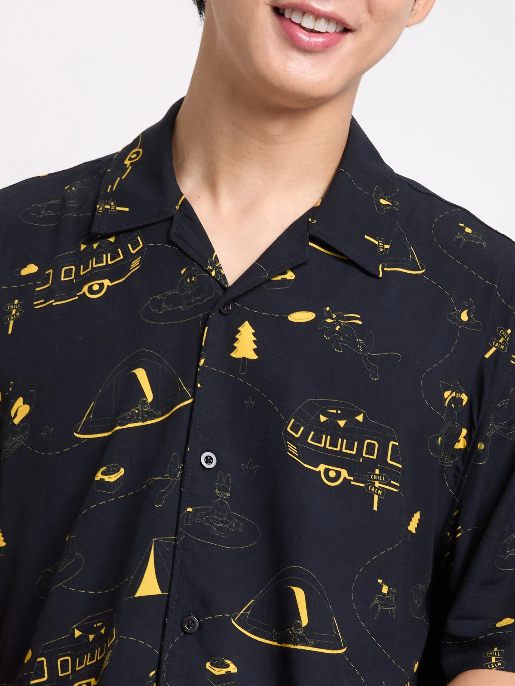 PACIFIC UNION Men Oversized Shirt Short Sleeves Mickey Mouse Graphic Printed Black