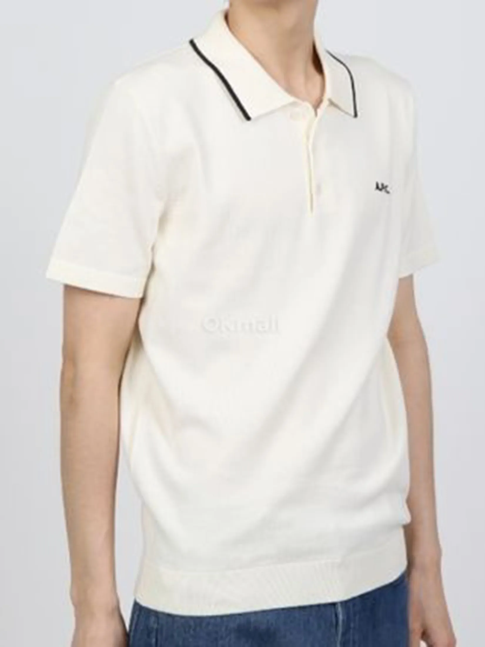 A.P.C. Men Polo Womenynn SS25 Blanc Casse / Noir A.P.C. Men Polo Womenynn SS25 Blanc Casse / Noir