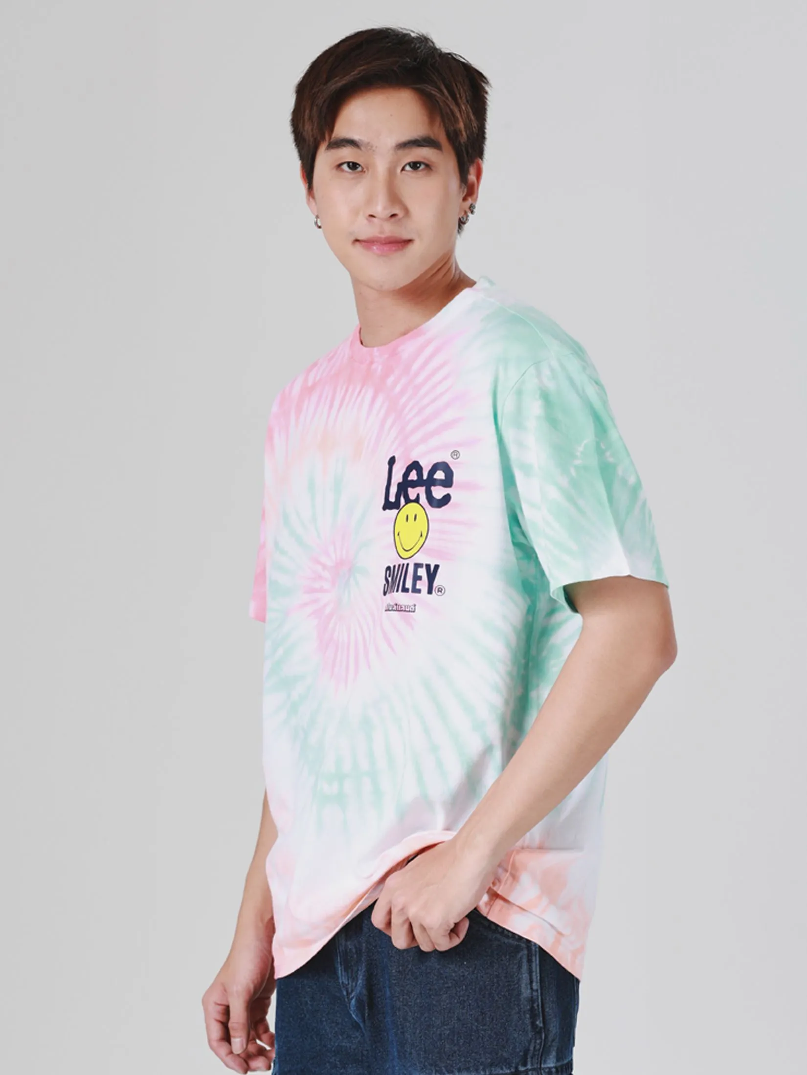 LEE Men's Tee Short Sleeve Lee Smiley Collection Comfort Fit Multi Color LEE Men's Tee Short Sleeve Lee Smiley Collection Comfort Fit Multi Color
