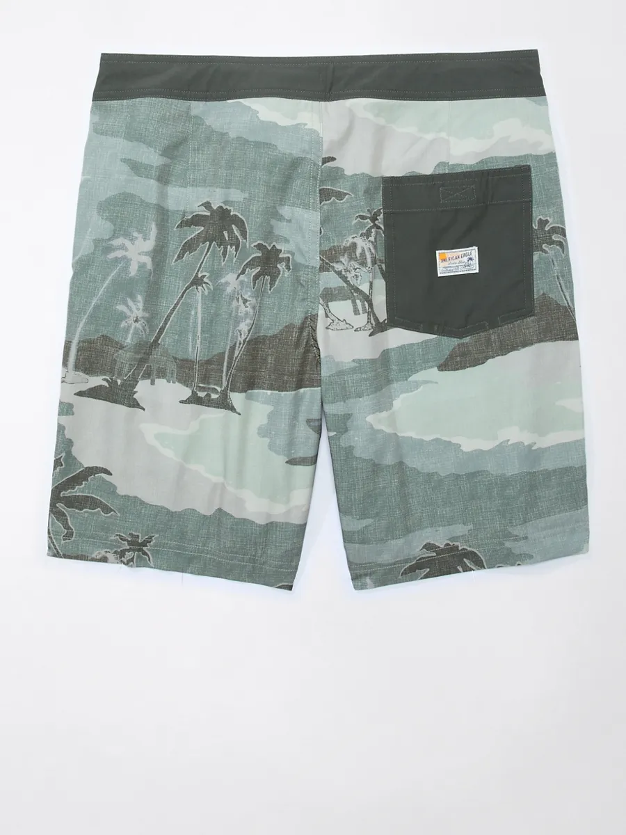 American Eagle MEN 7715 8 INCH CARSON STRETCH BOARDSHORT WITH CONTRAST 329 CAMO GREEN American Eagle MEN 7715 8 INCH CARSON STRETCH BOARDSHORT WITH CONTRAST 329 CAMO GREEN