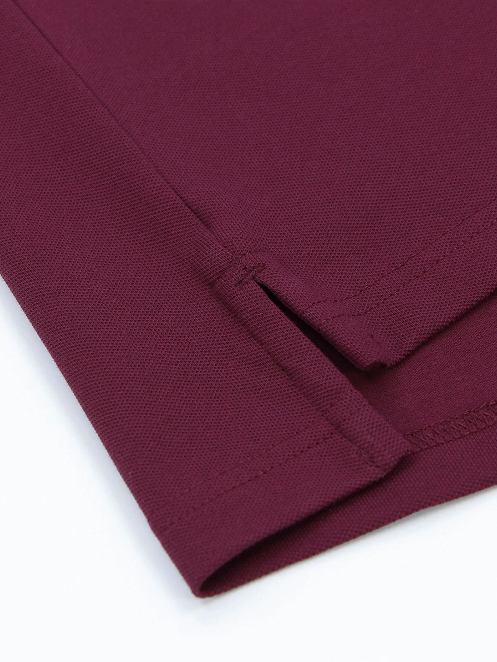GIORDANO Men's Slim Embroidery Bold Polo (3D Lion) Burgundy Red GIORDANO Men's Slim Embroidery Bold Polo (3D Lion) Burgundy Red