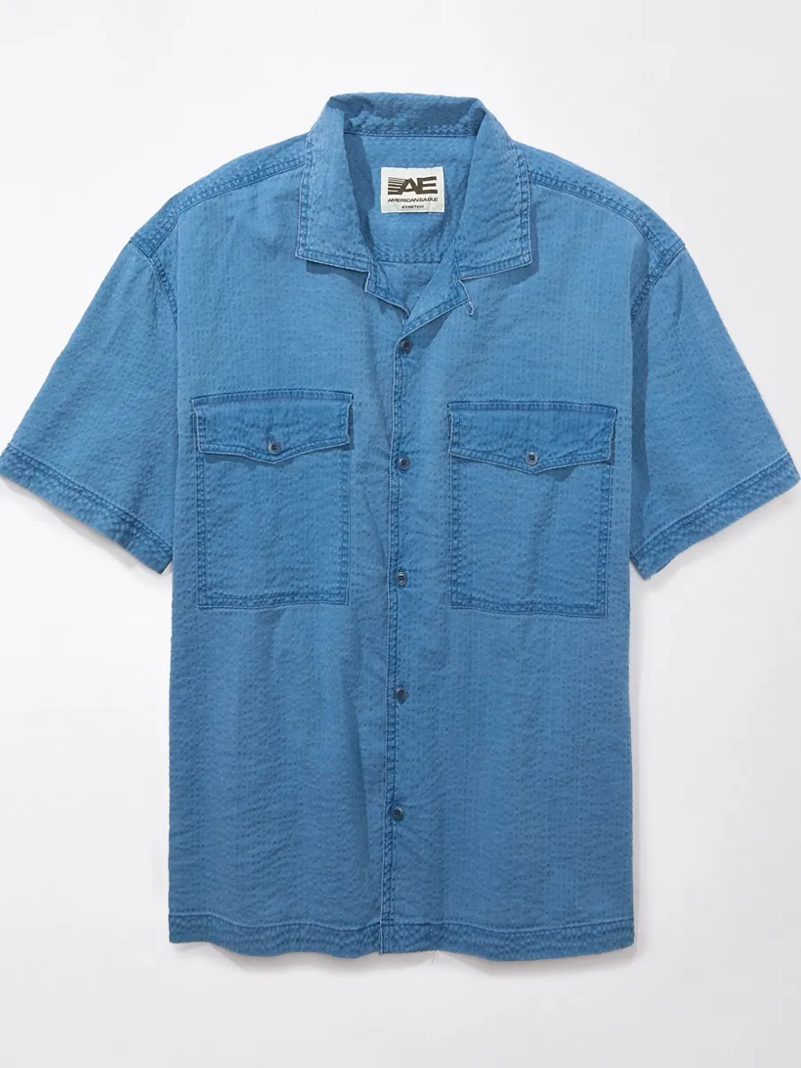 American Eagle MEN SS OVERSIZED 2 PKT CAMP COLLAR INDIGO SEERSUCKER SHIRT 414 BLUE STREET American Eagle MEN SS OVERSIZED 2 PKT CAMP COLLAR INDIGO SEERSUCKER SHIRT 414 BLUE STREET