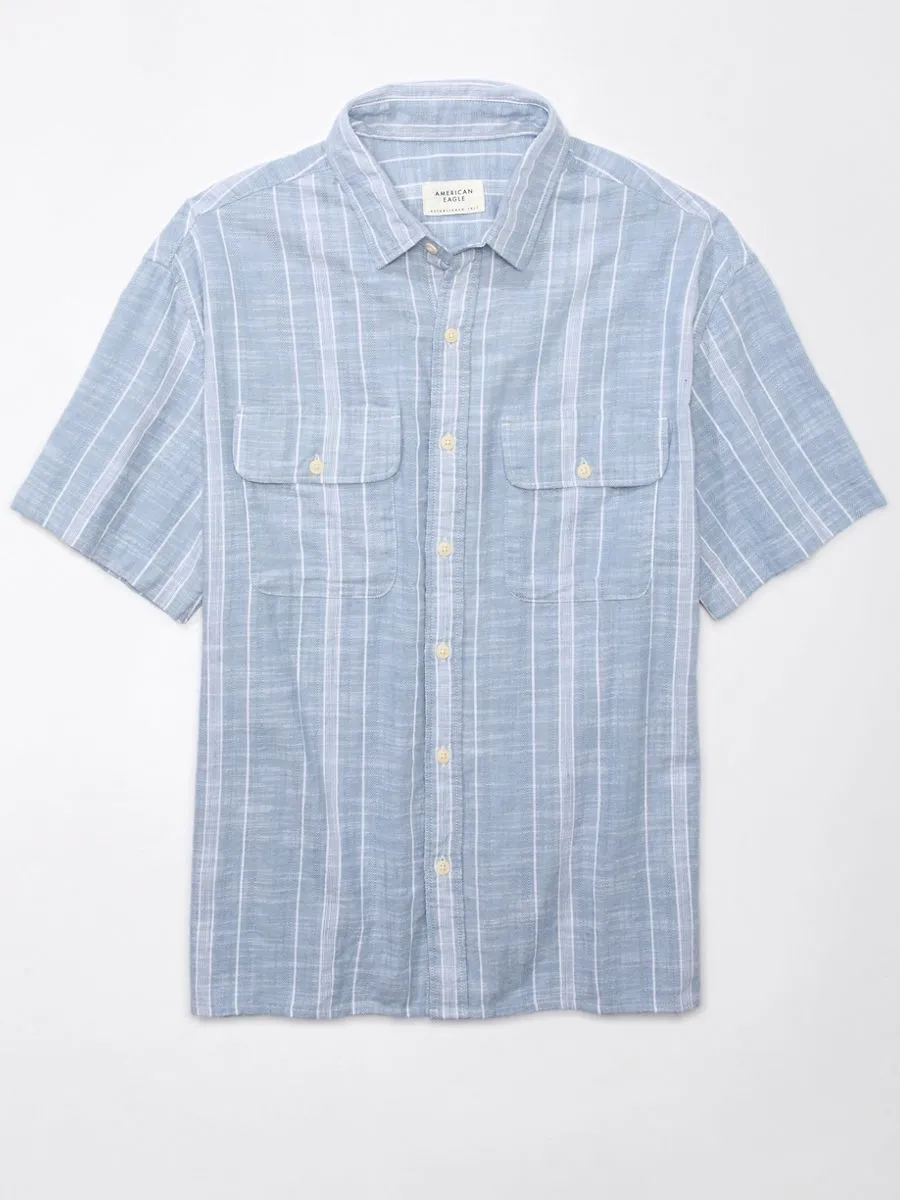 American Eagle MEN JACOB STRIPE SS OVERSIZED CSC 2 PKT SLUB COTTON SHIRT 407 GRAVITY BLUE American Eagle MEN JACOB STRIPE SS OVERSIZED CSC 2 PKT SLUB COTTON SHIRT 407 GRAVITY BLUE